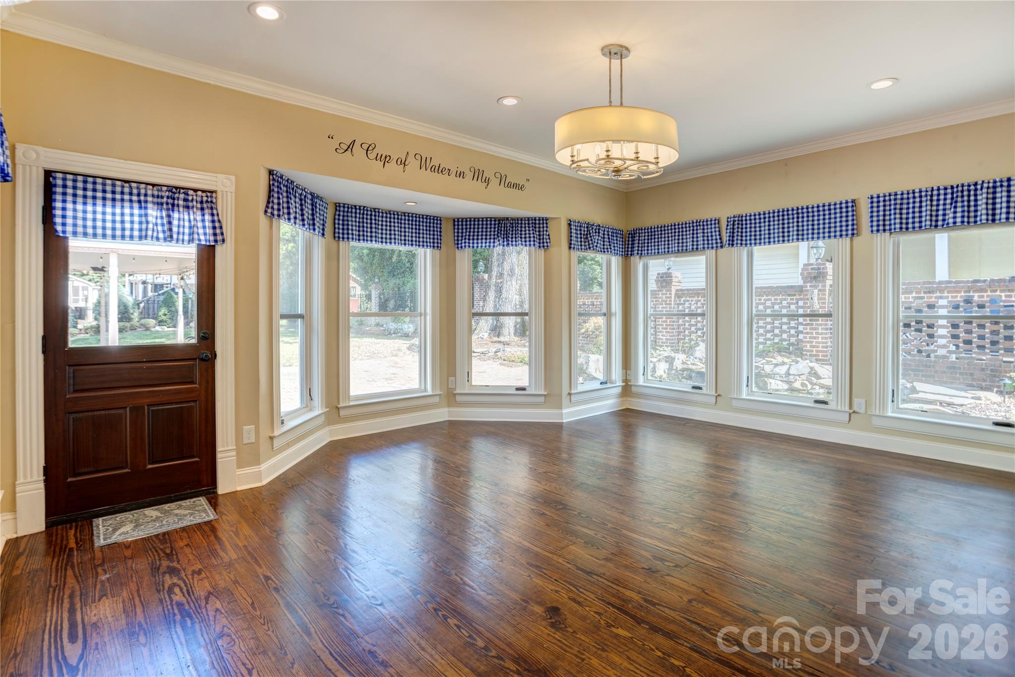 30 Georgia Street Property Photo 7