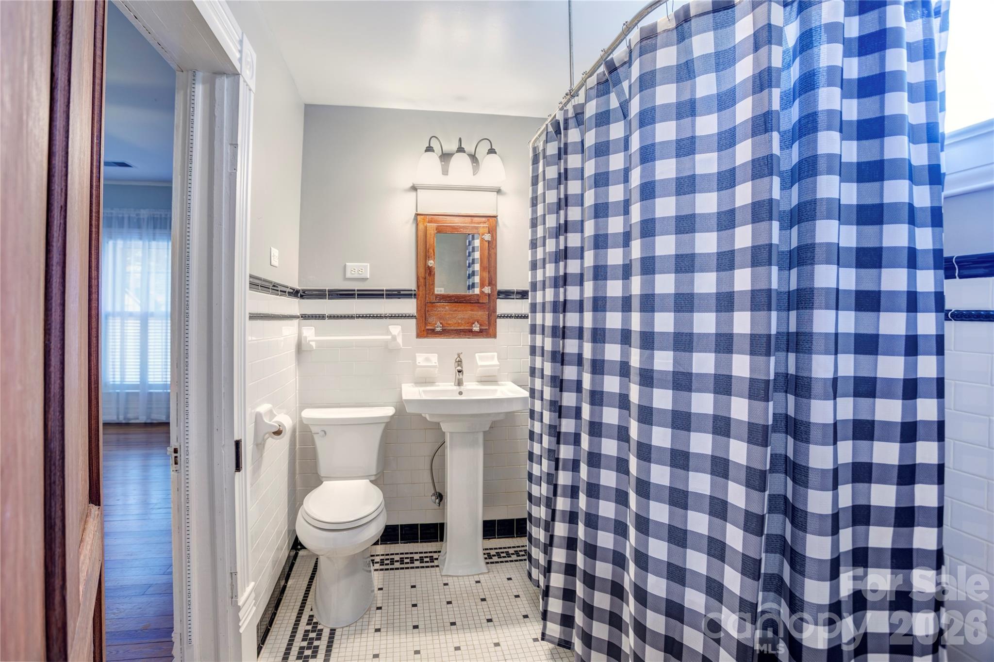 30 Georgia Street Property Photo 23