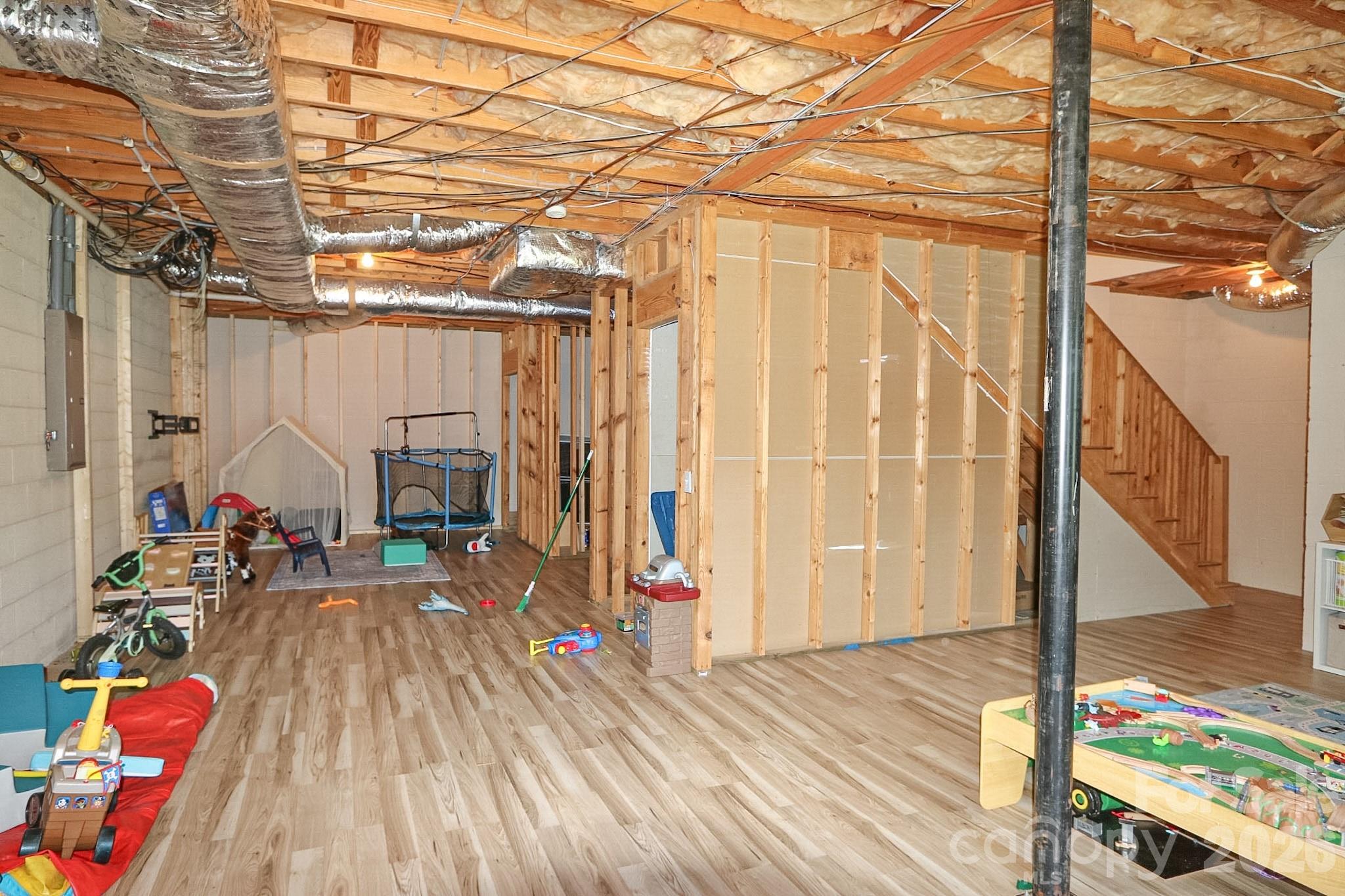 208 Triplett Street Property Photo 25