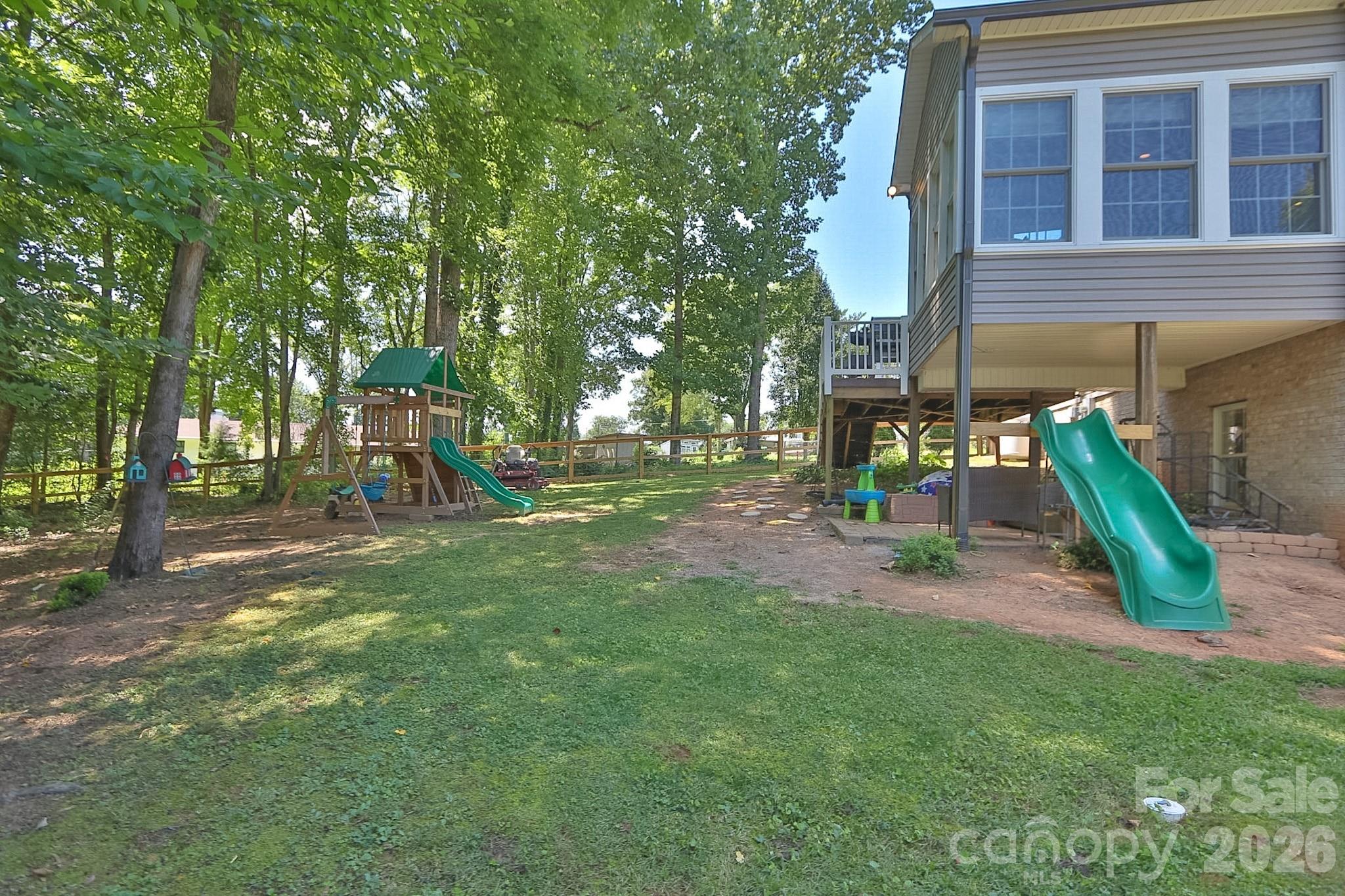 208 Triplett Street Property Photo 34