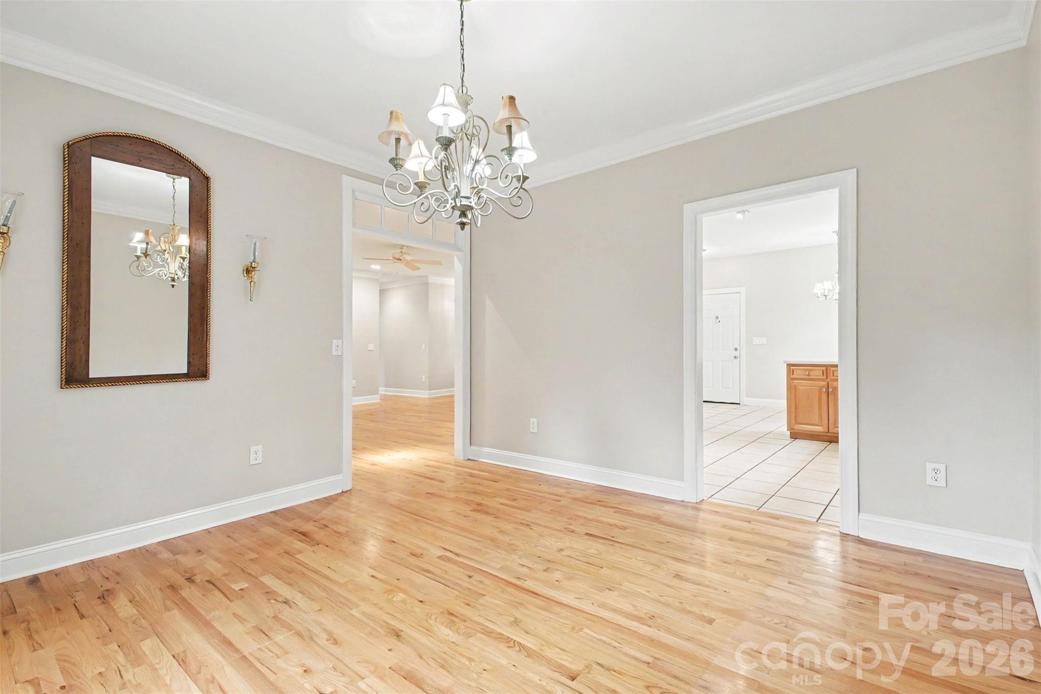122 Hazeltine Court Property Photo 8