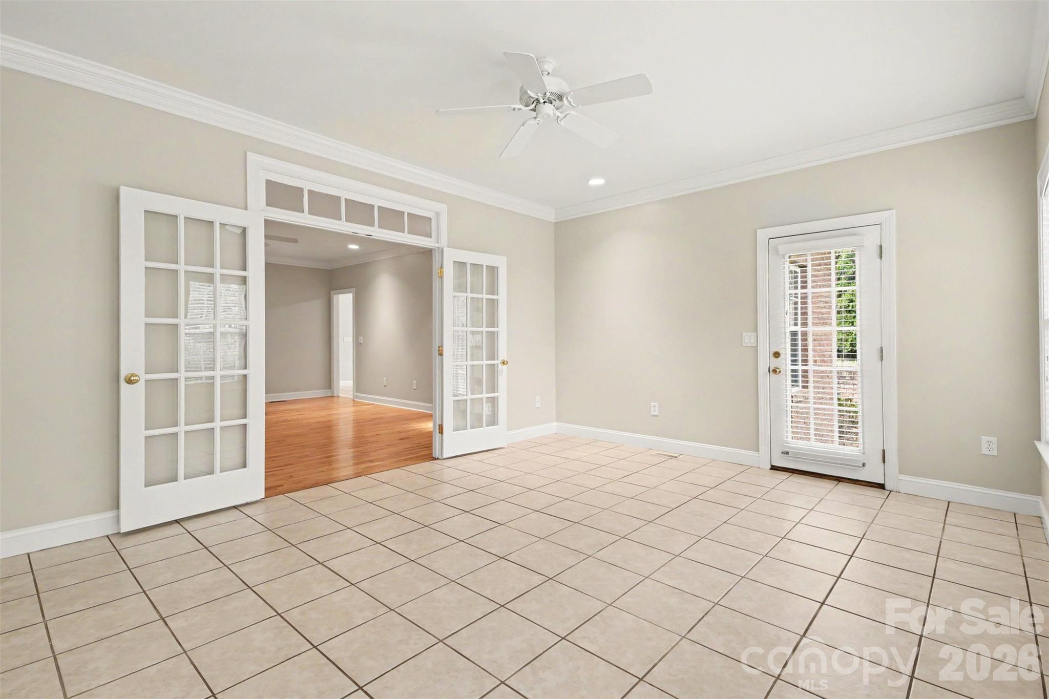 122 Hazeltine Court Property Photo 16