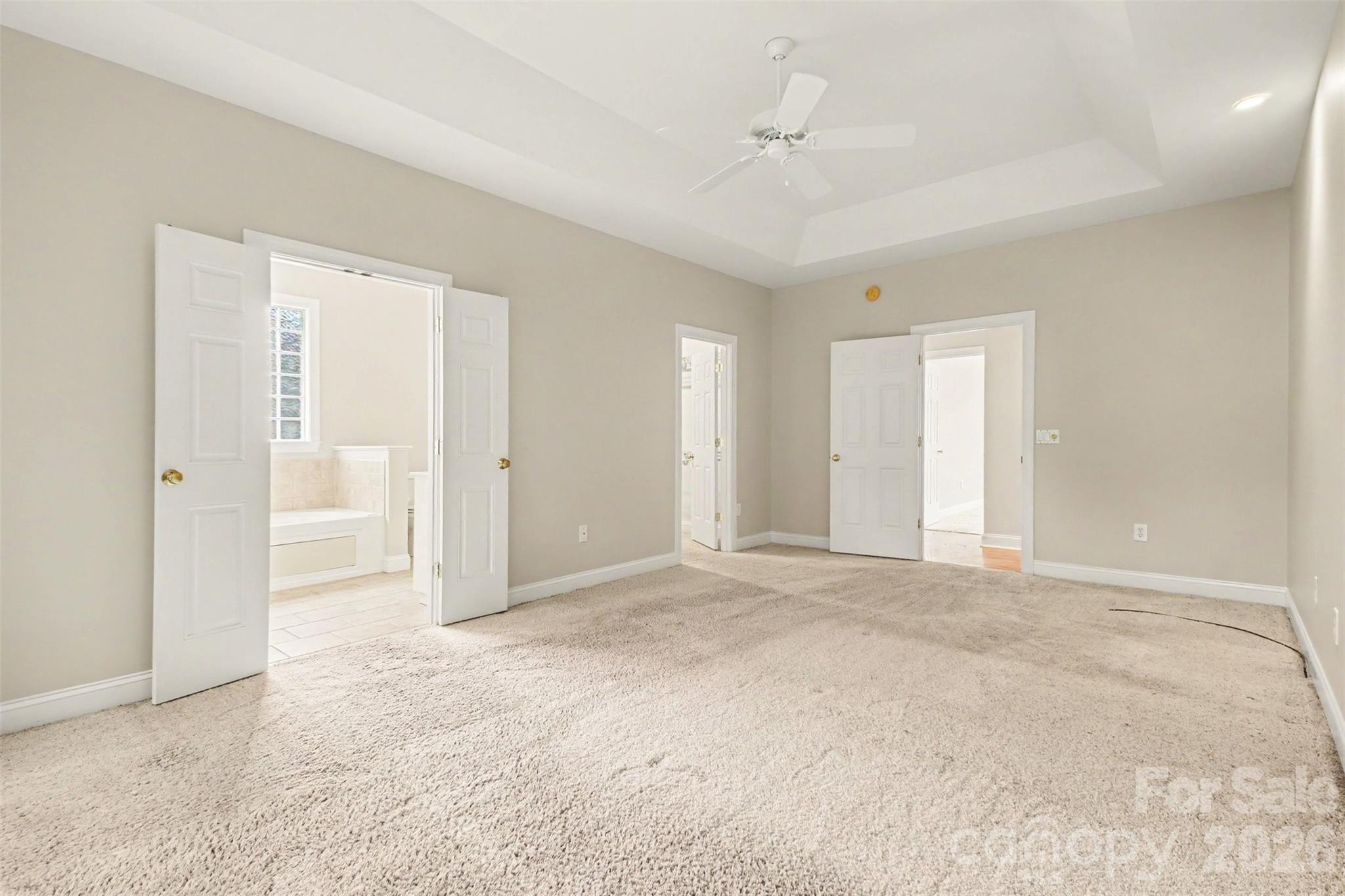 122 Hazeltine Court Property Photo 26