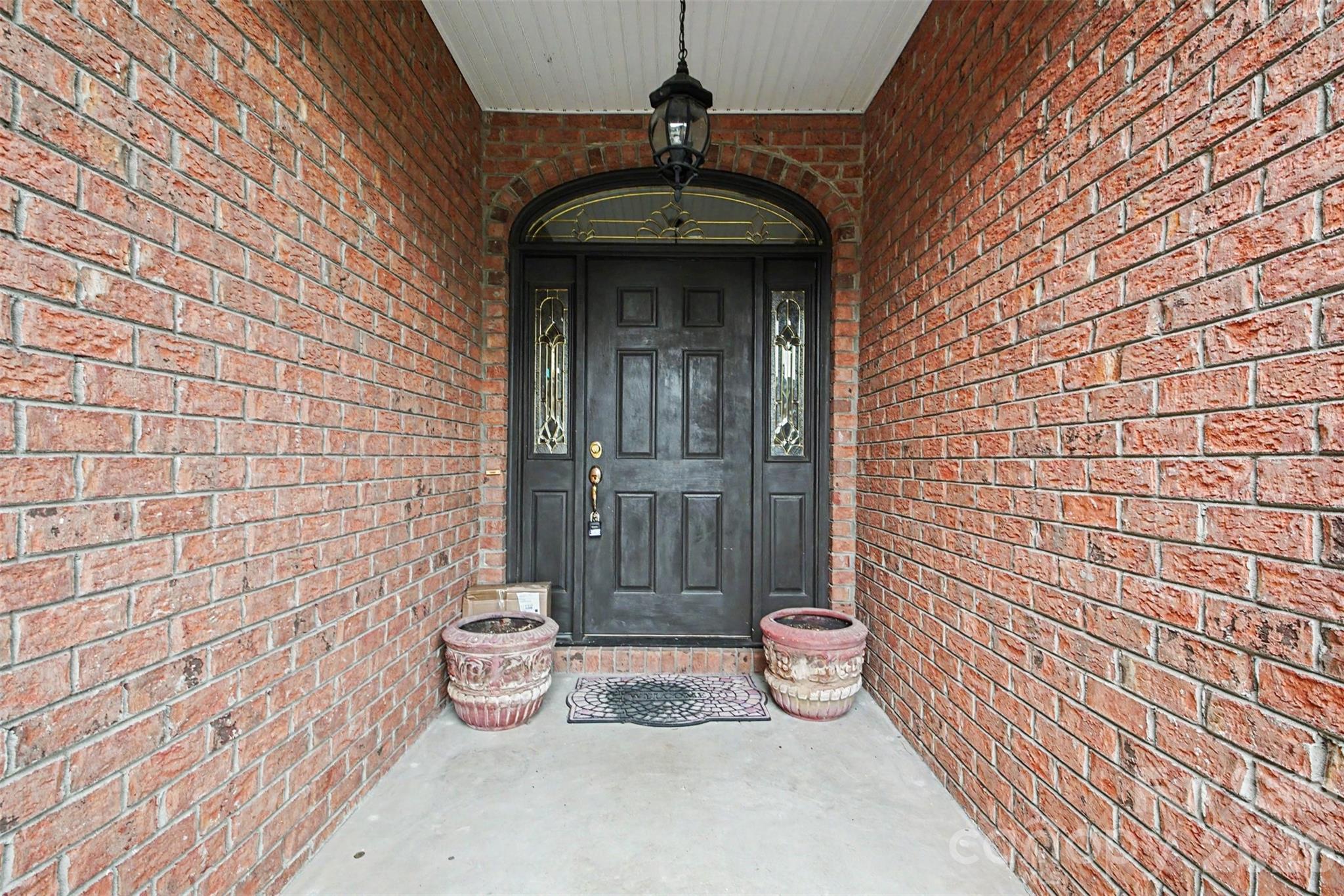 122 Hazeltine Court Property Photo 33