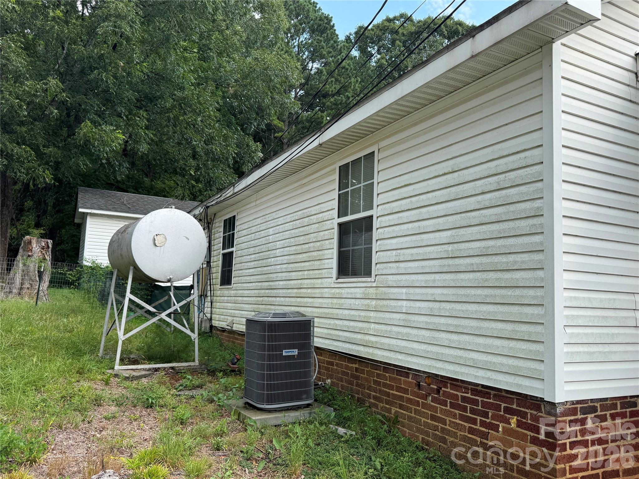 410 Spring Street Property Photo 3