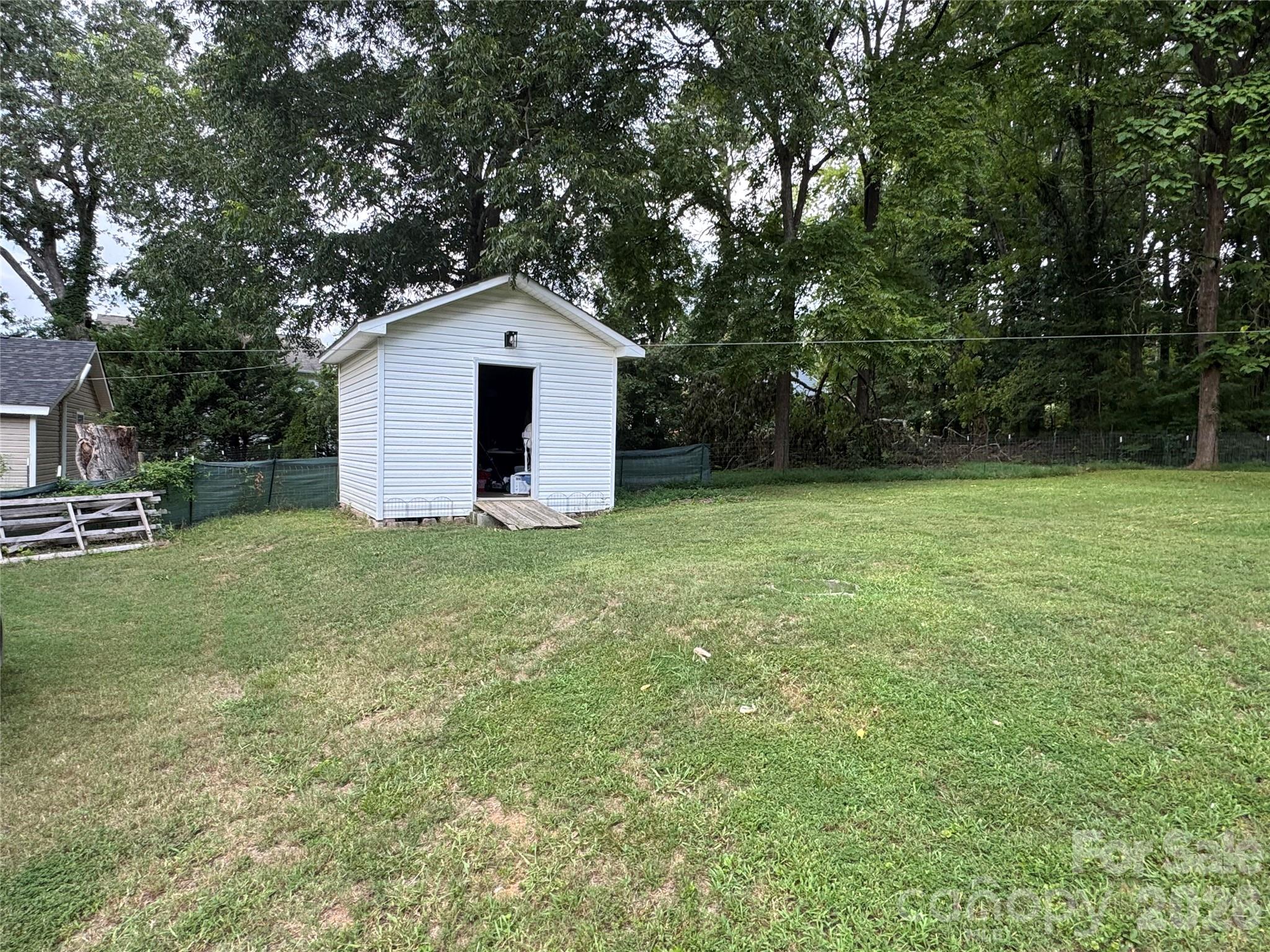 410 Spring Street Property Photo 6