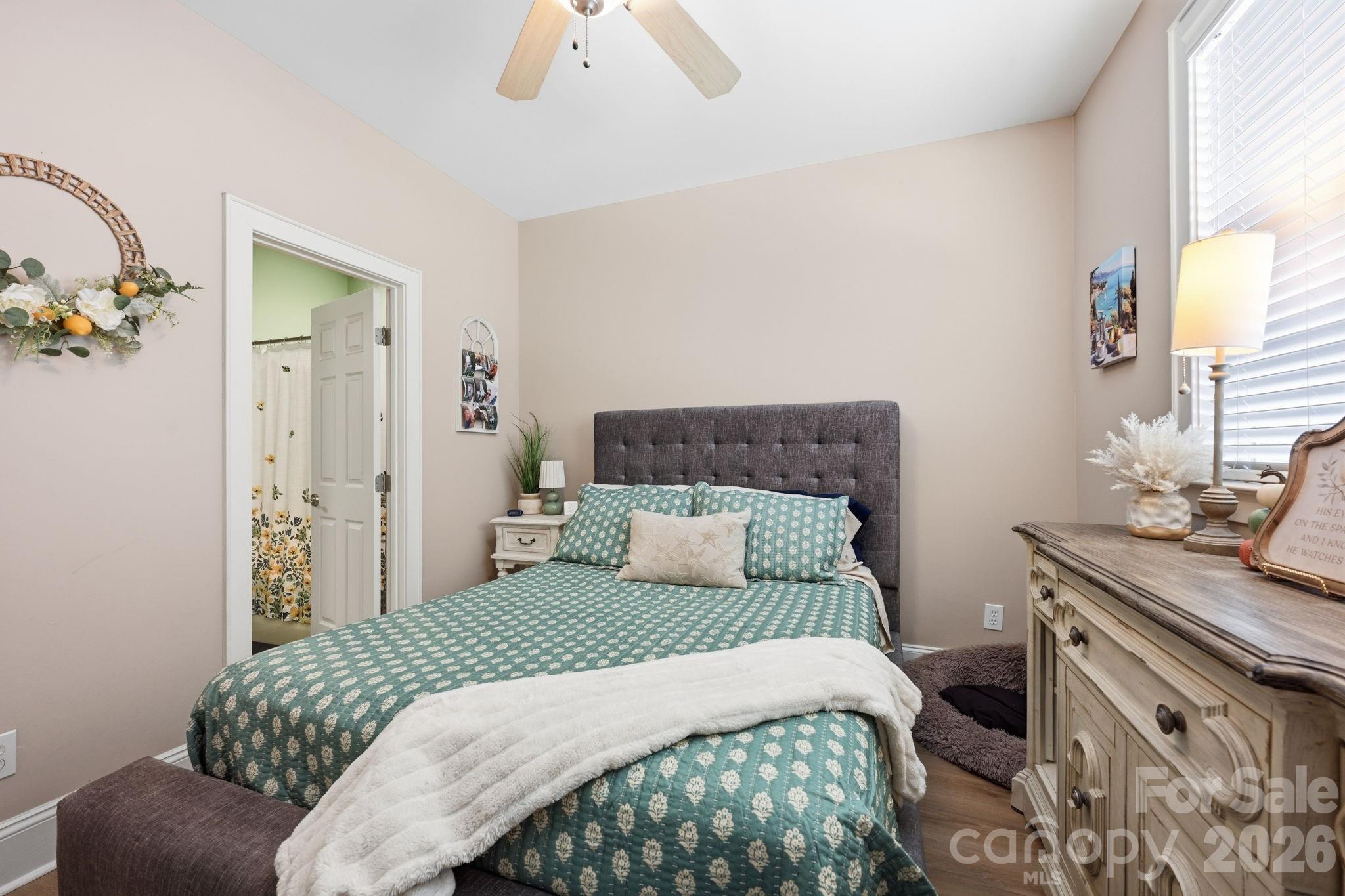 5962 Village Drive Property Photo 14