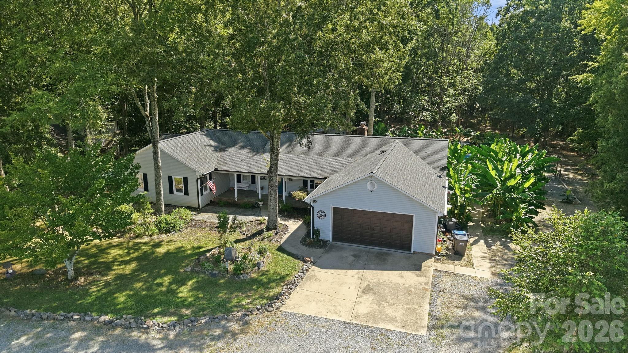 205 Dornoch Drive Property Photo 2