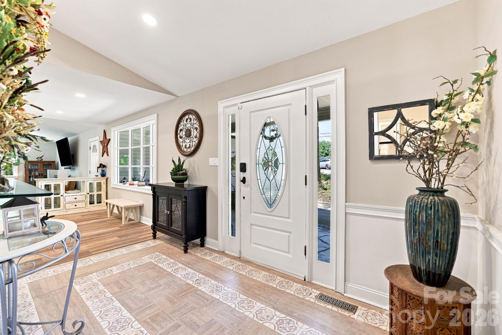 205 Dornoch Drive Property Photo 4
