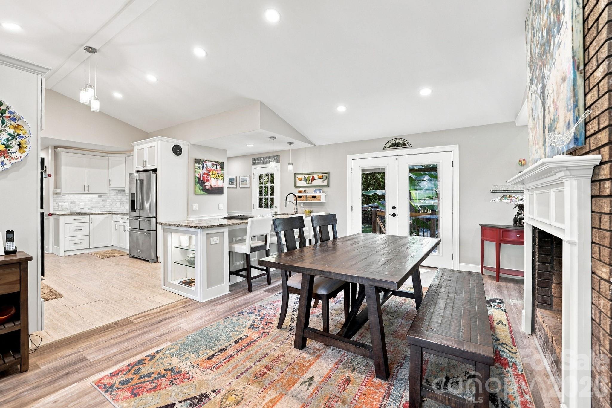 205 Dornoch Drive Property Photo 7