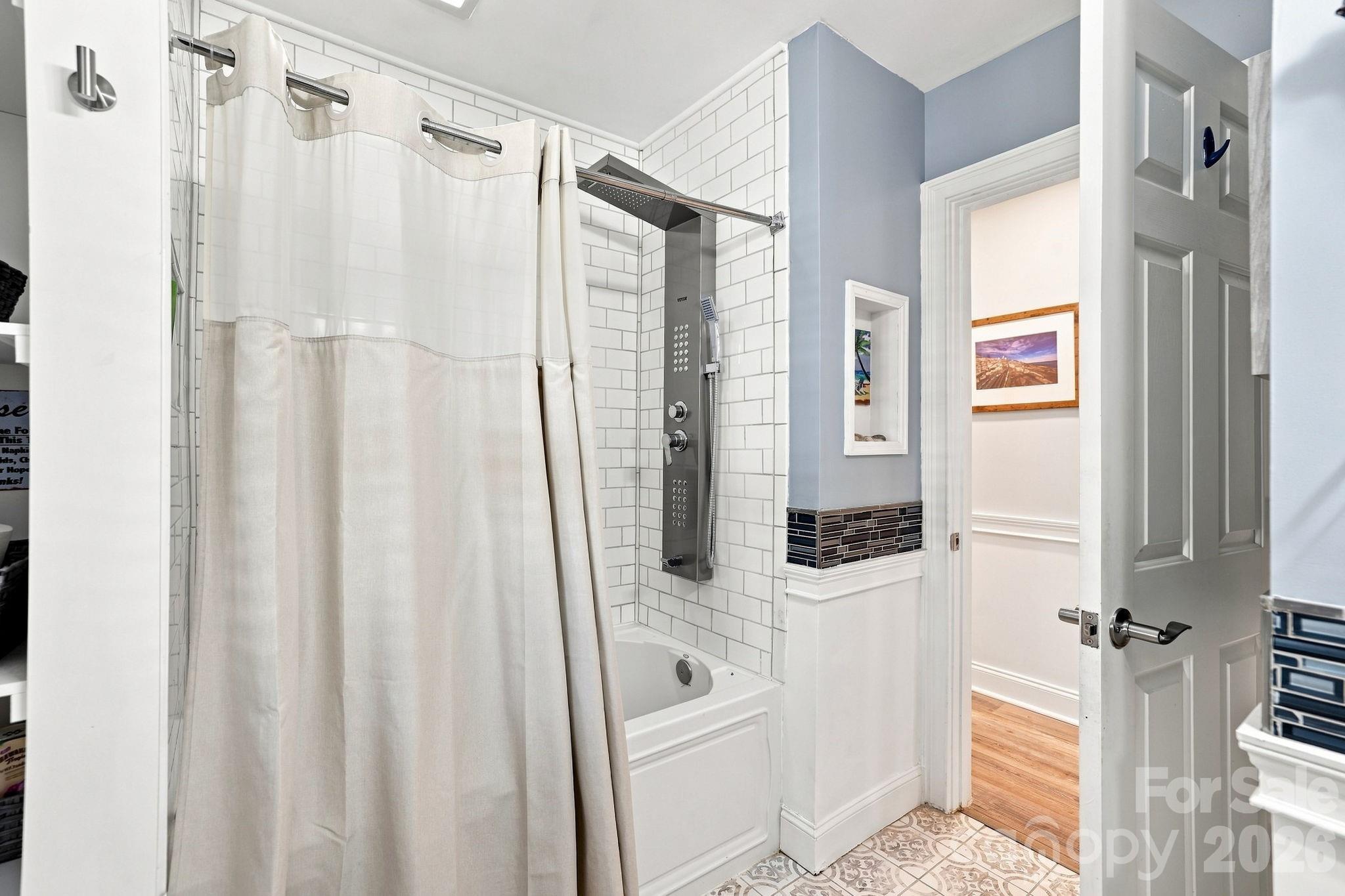 205 Dornoch Drive Property Photo 16