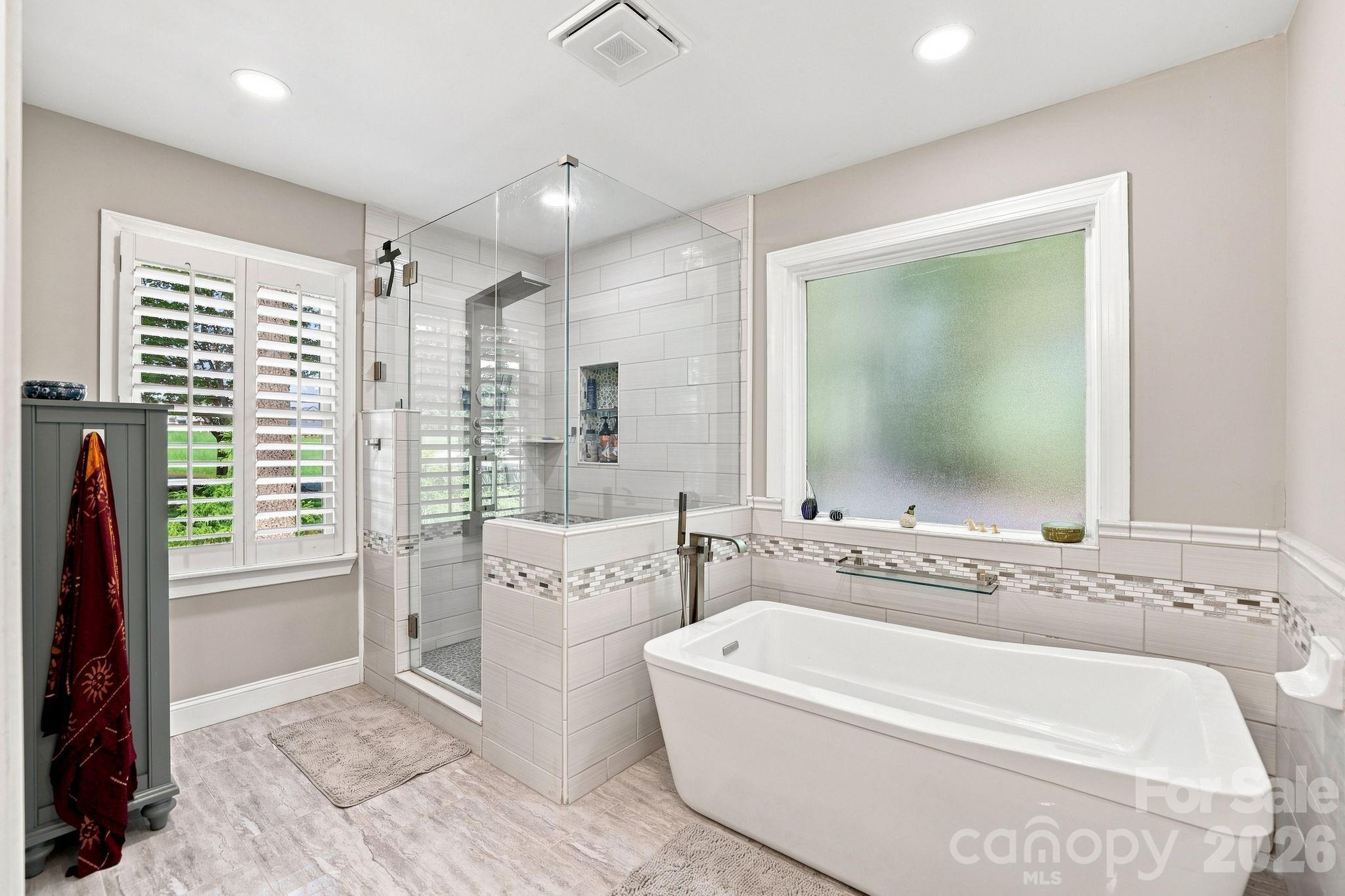 205 Dornoch Drive Property Photo 26