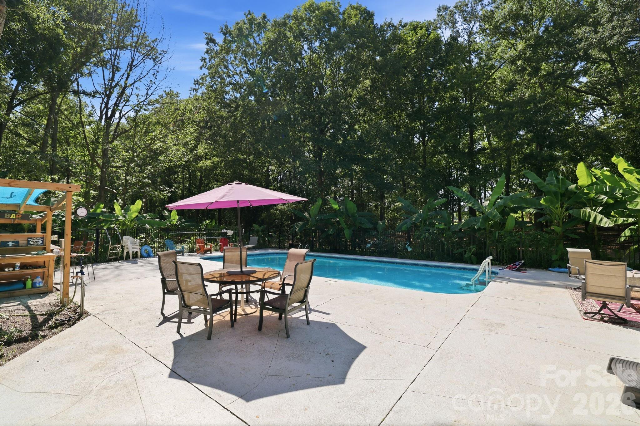 205 Dornoch Drive Property Photo 37