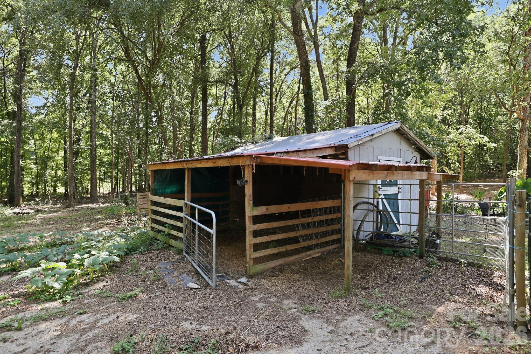205 Dornoch Drive Property Photo 42