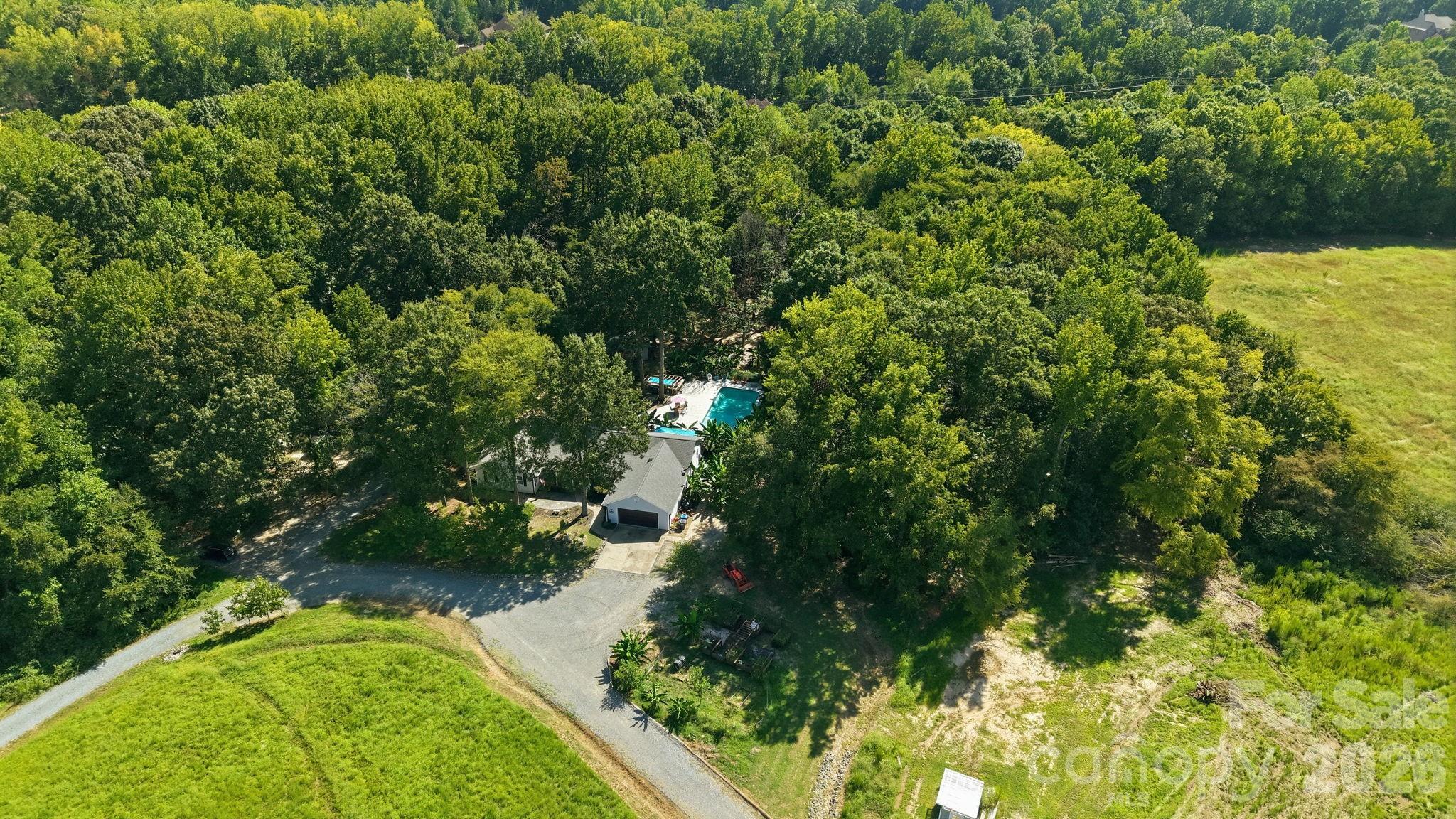205 Dornoch Drive Property Photo 44
