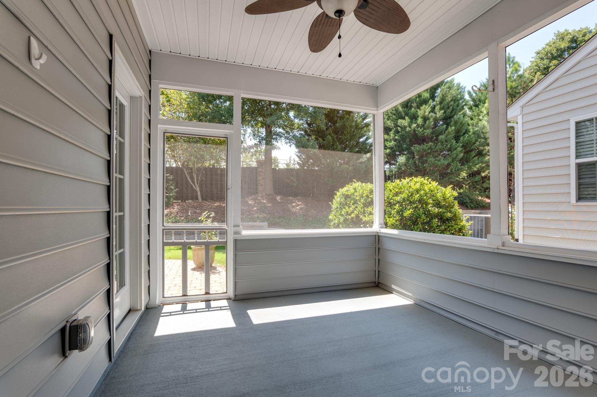 4043 Perth Road Property Photo 32