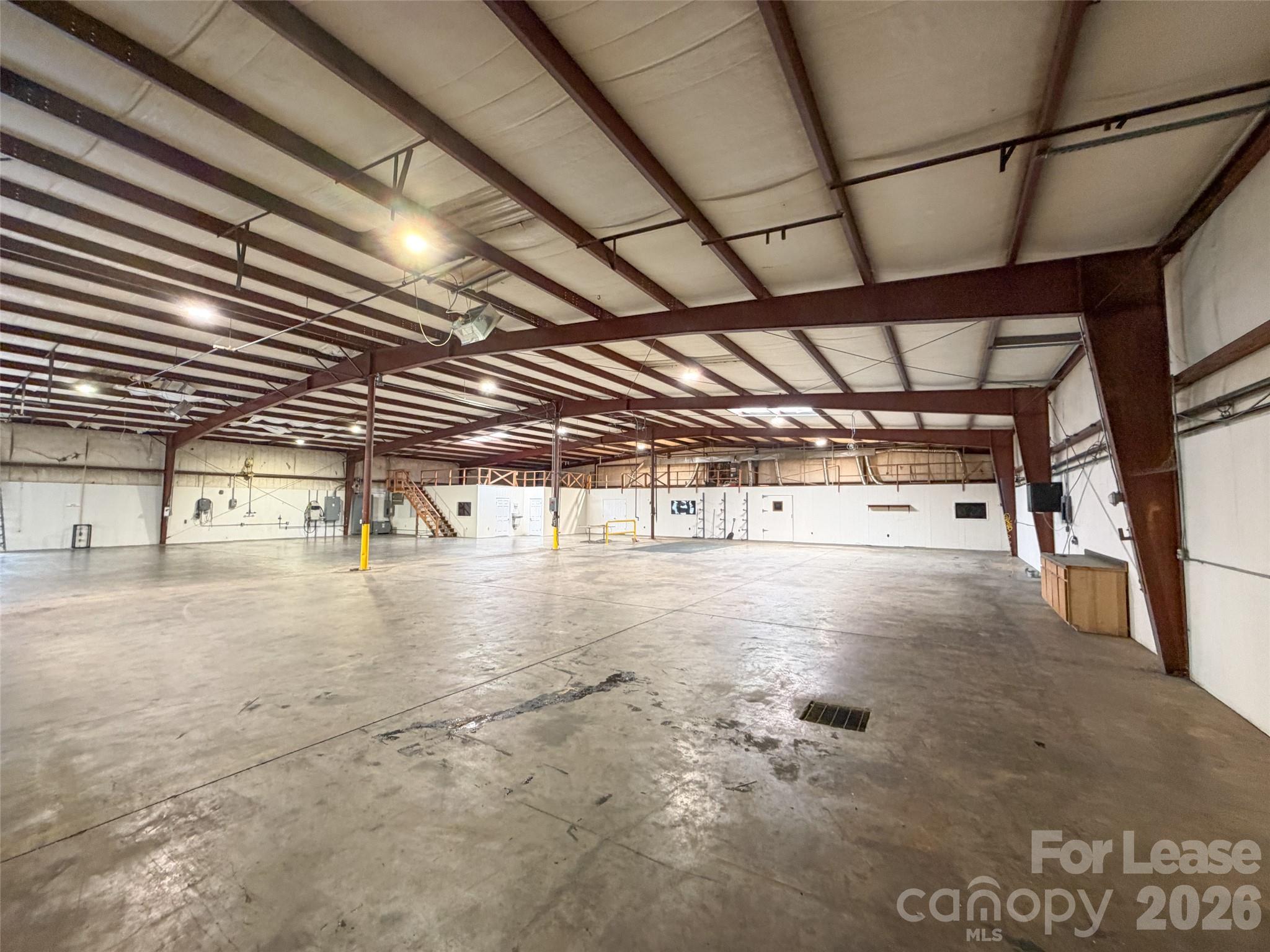 144 Industrial Drive 2 Property Photo 23