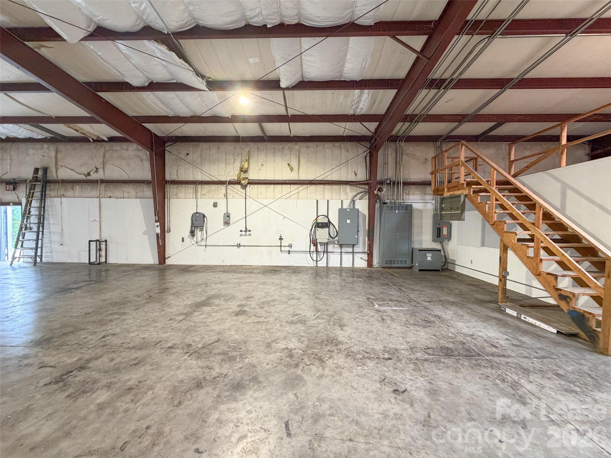 144 Industrial Drive 2 Property Photo 27