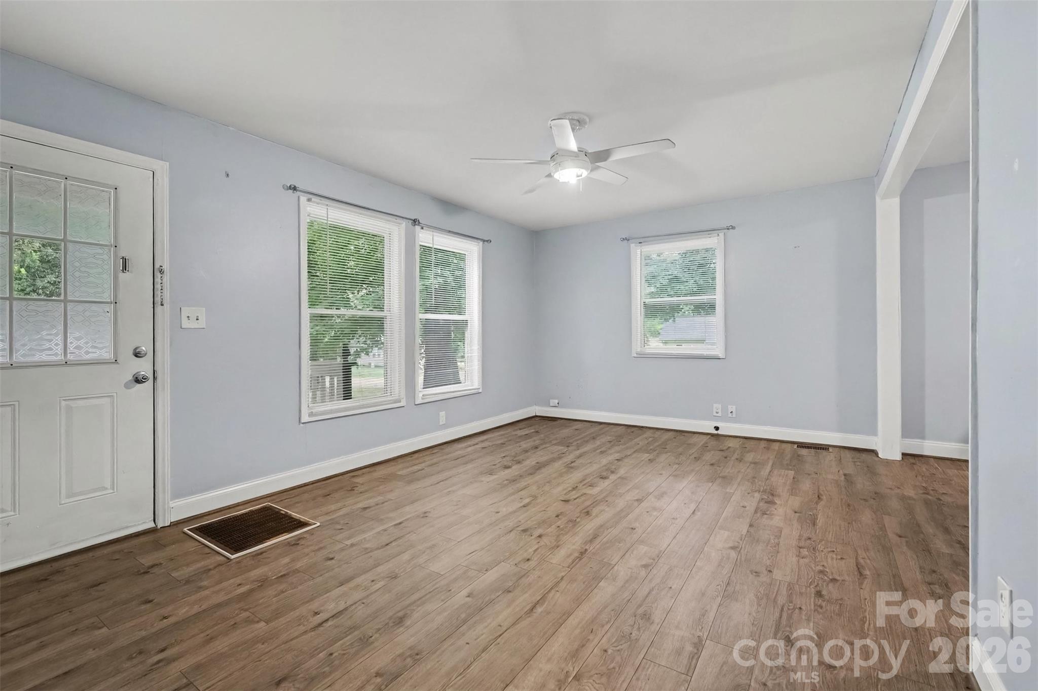 802 Stowe Drive Property Photo 6