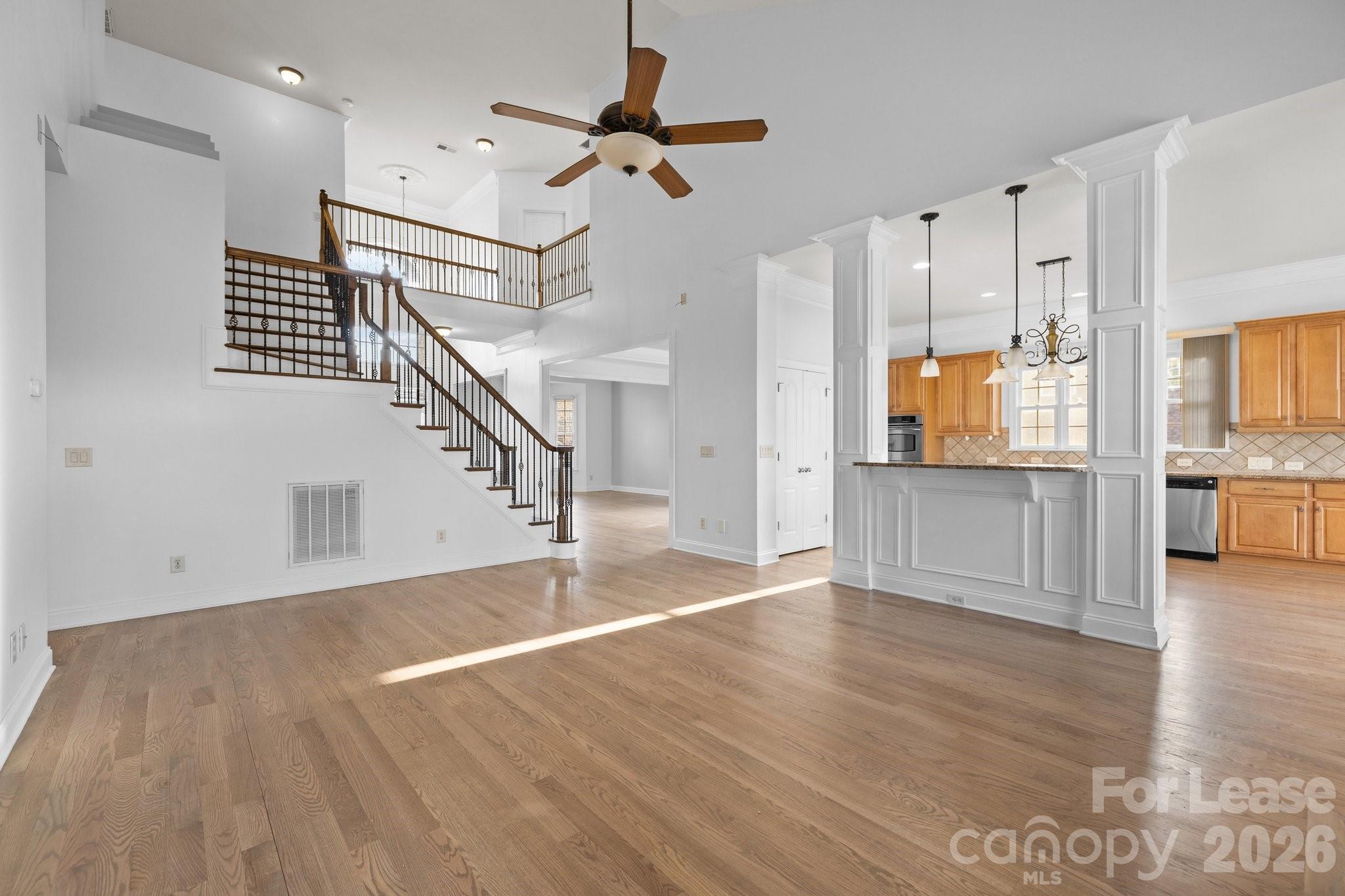 3907 Voltaire Drive Property Photo 12