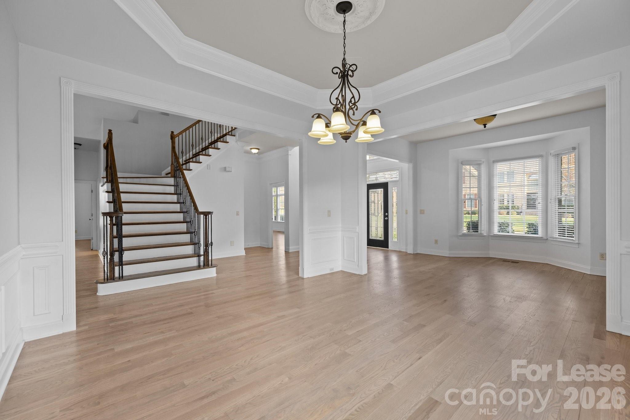 3907 Voltaire Drive Property Photo 15