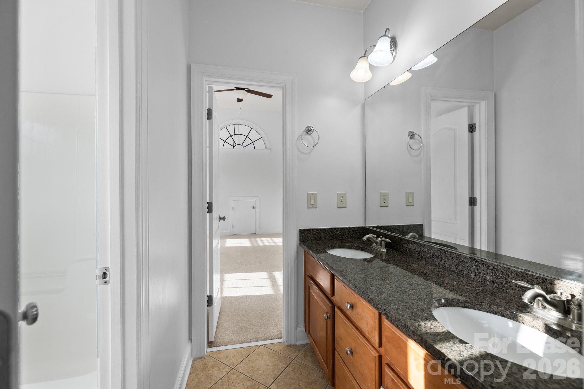 3907 Voltaire Drive Property Photo 26