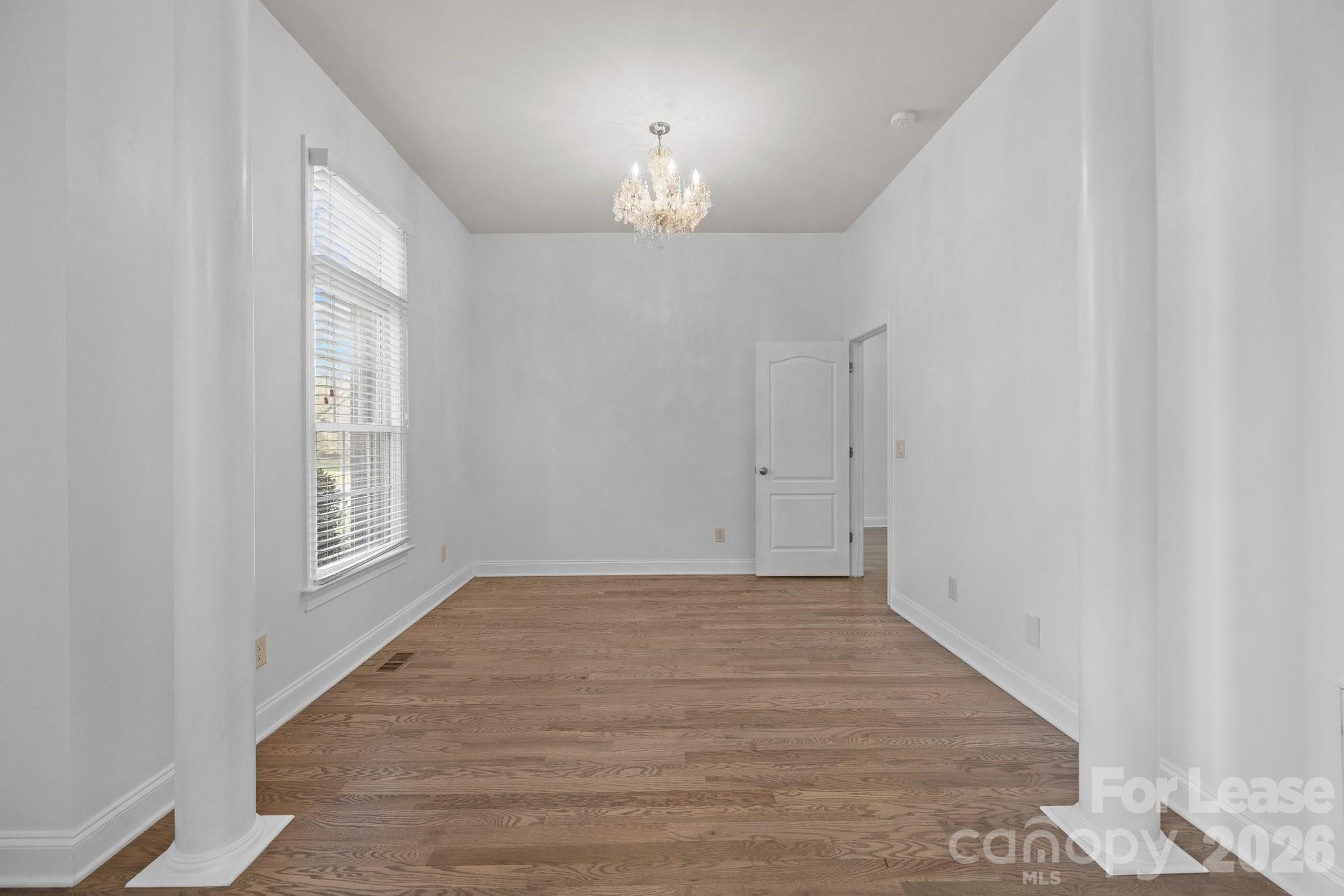 3907 Voltaire Drive Property Photo 34