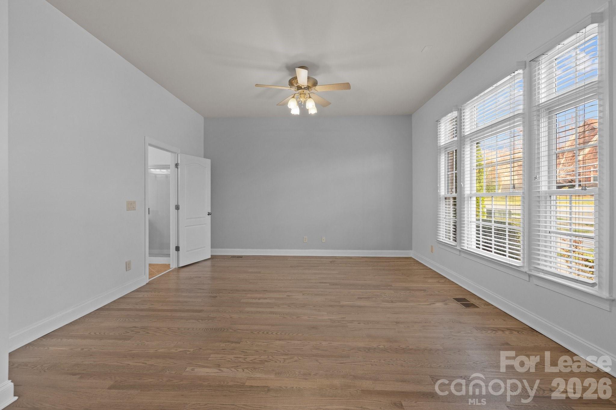 3907 Voltaire Drive Property Photo 35