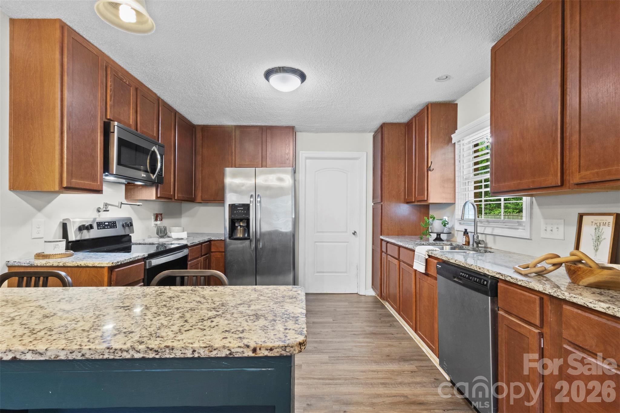 205 E Phifer Street Property Photo 7