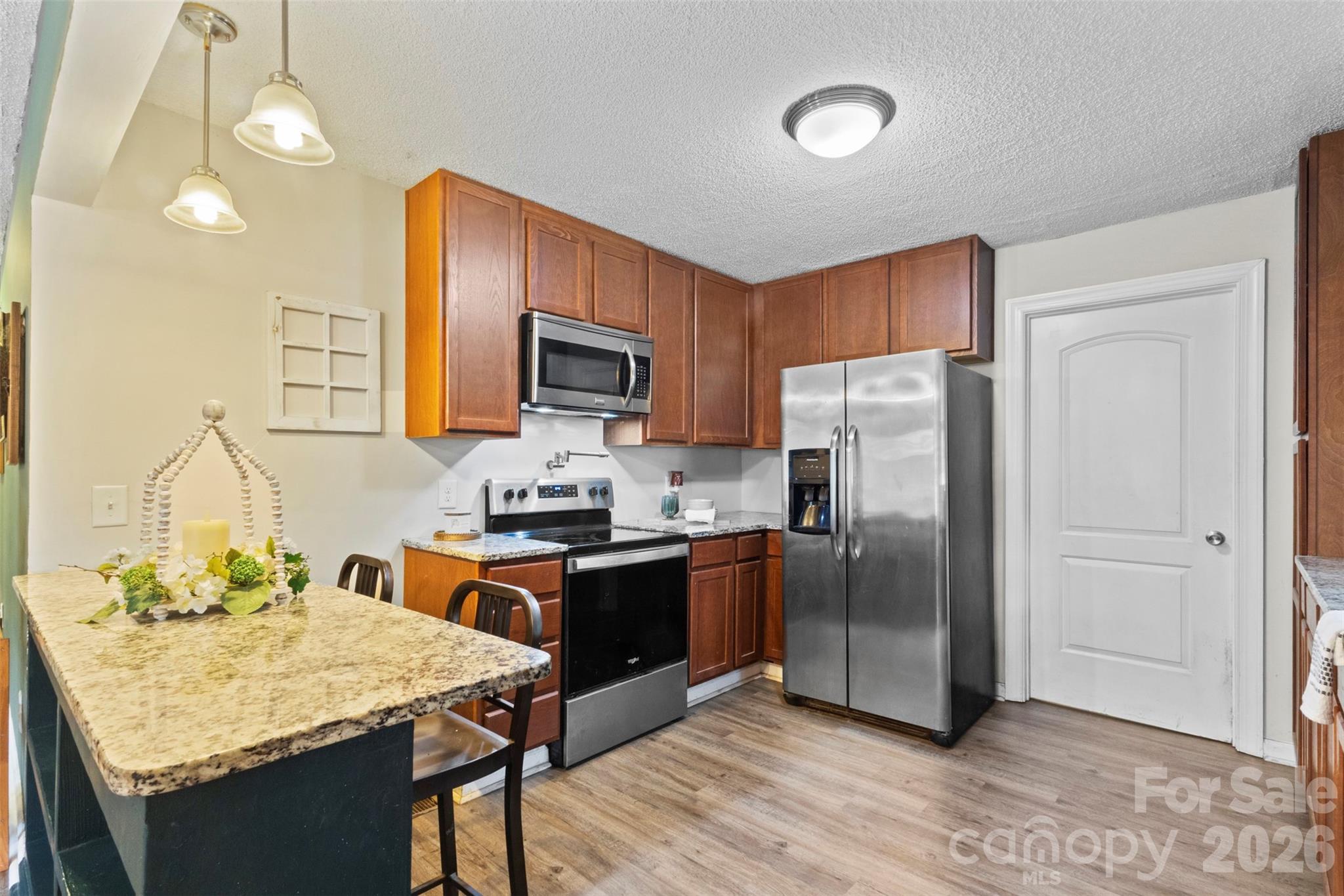 205 E Phifer Street Property Photo 8