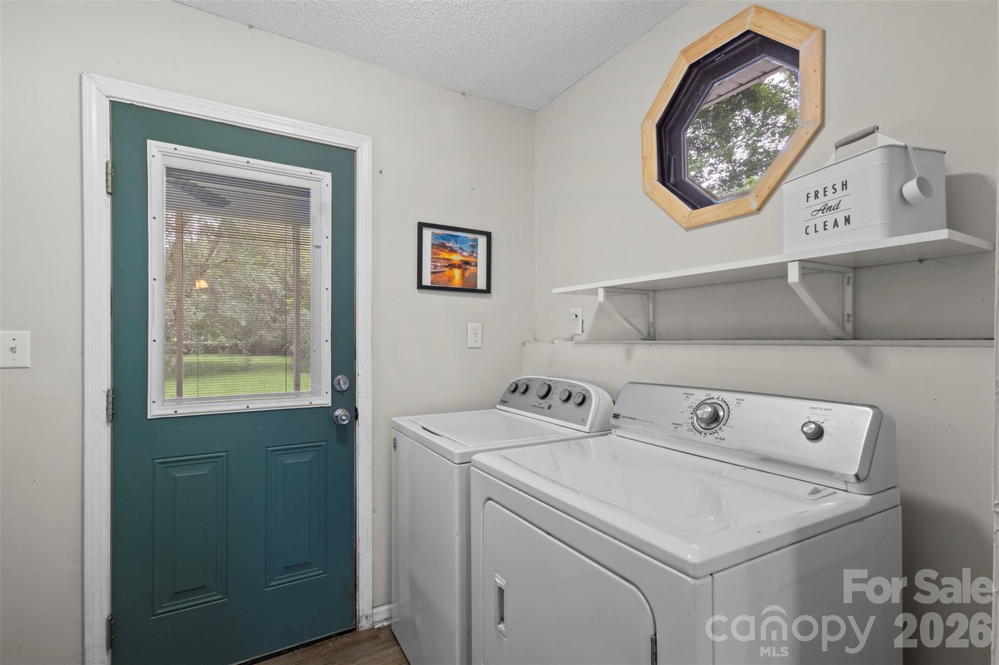 205 E Phifer Street Property Photo 15