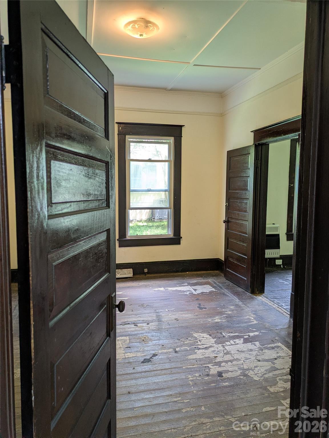 1612 N Main Street Property Photo 14