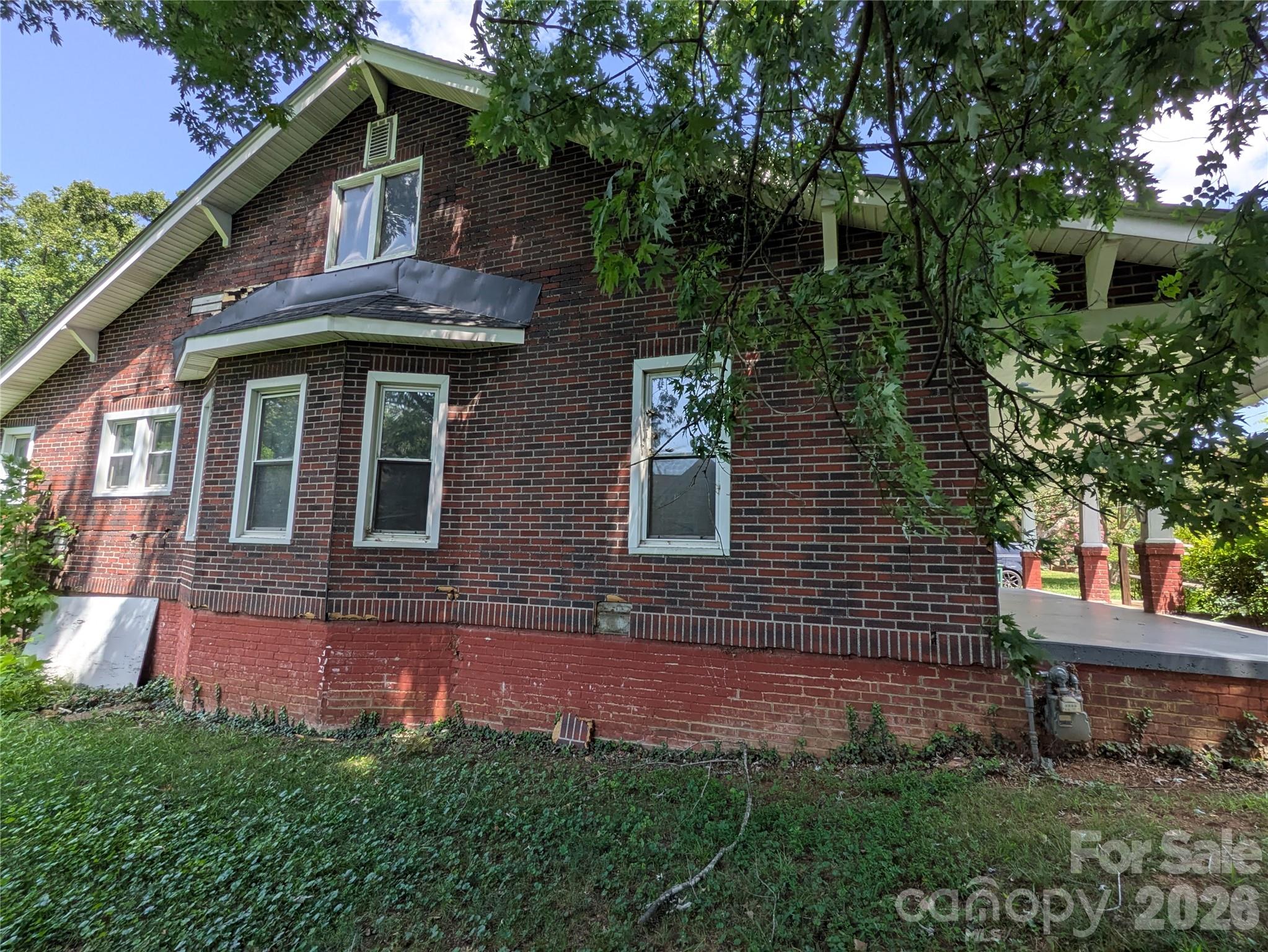 1612 N Main Street Property Photo 21