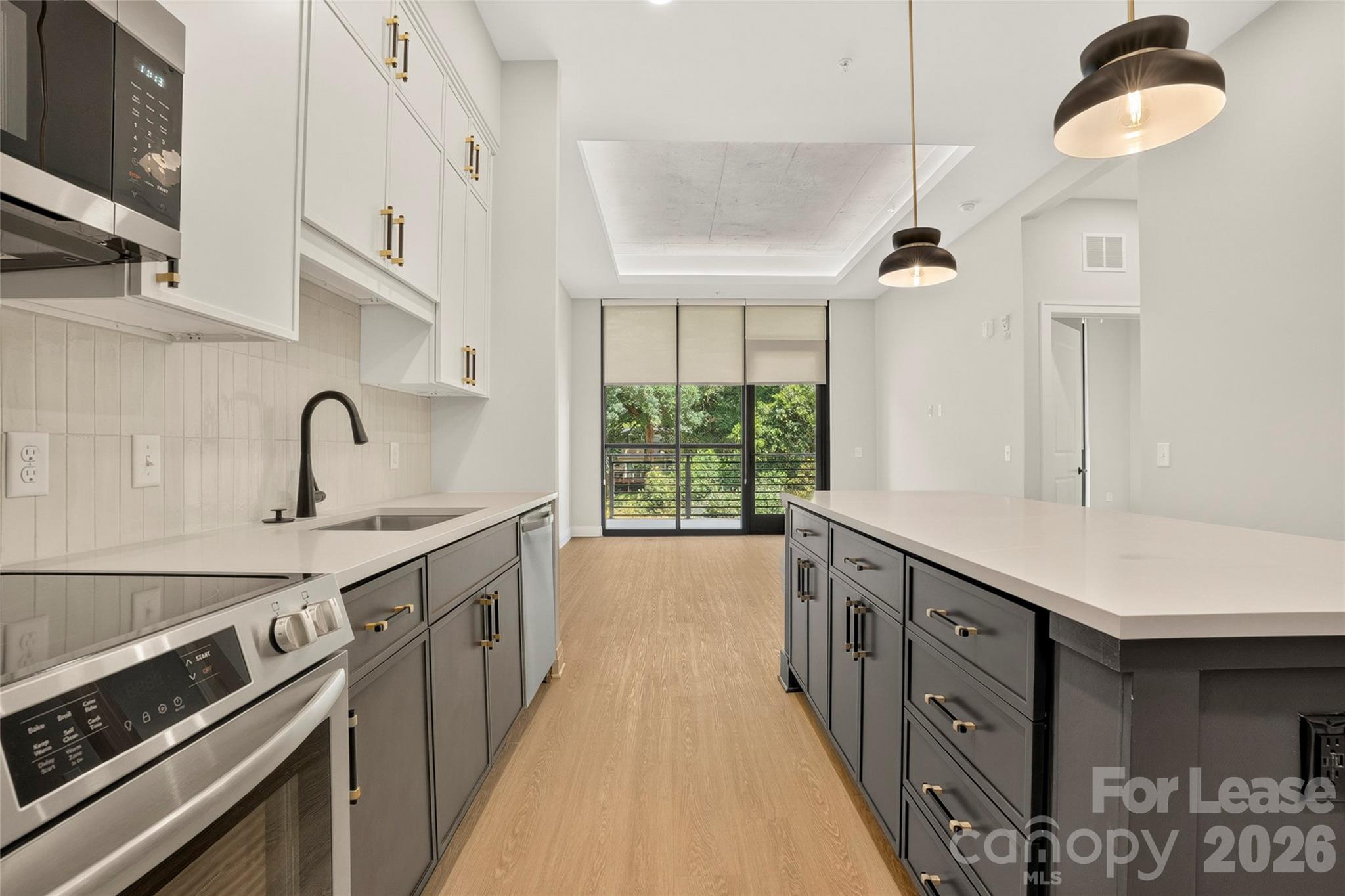510 W Tremont Avenue B3 Property Photo 23
