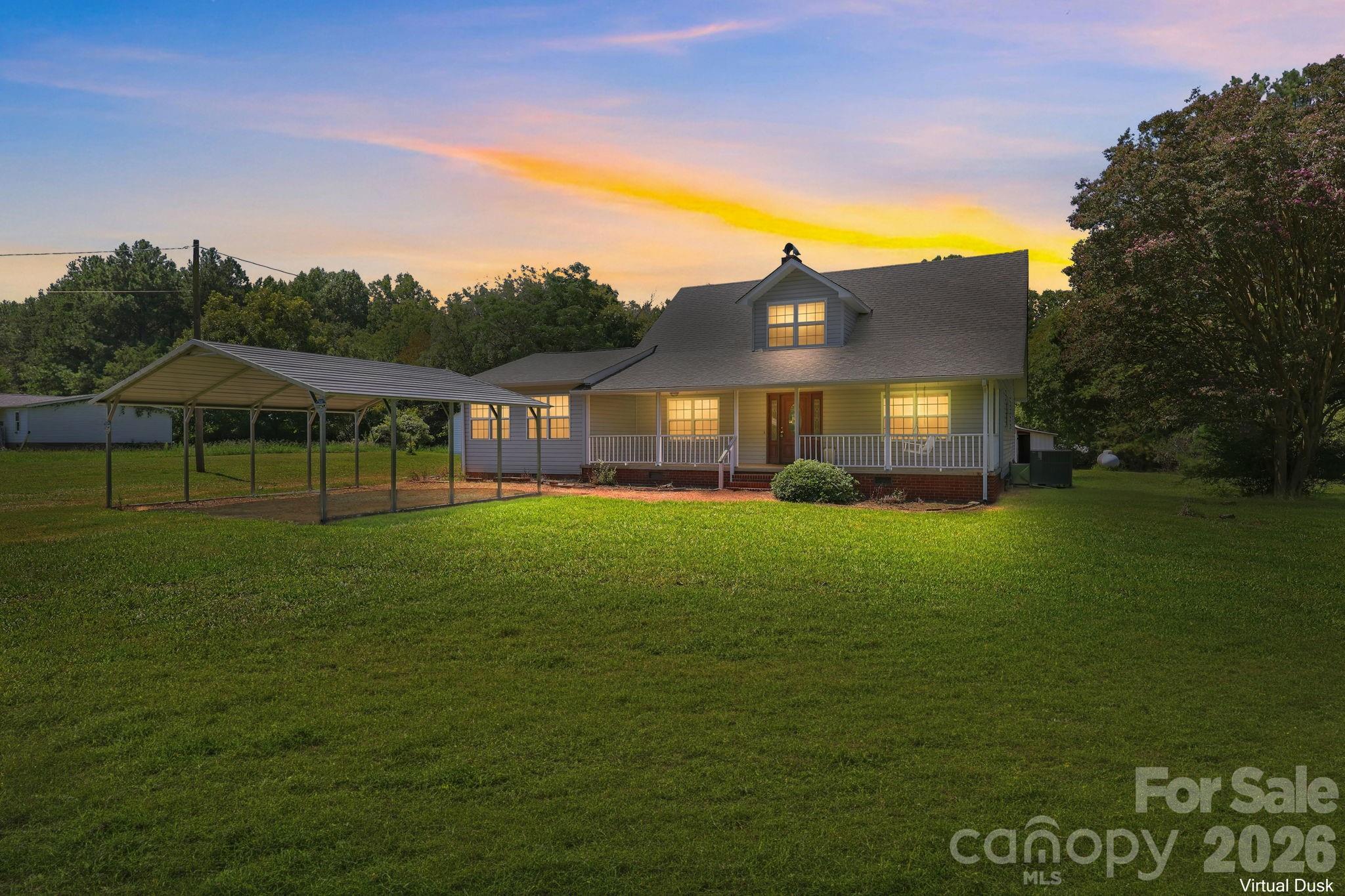 2565 Weaver Road Property Photo 1