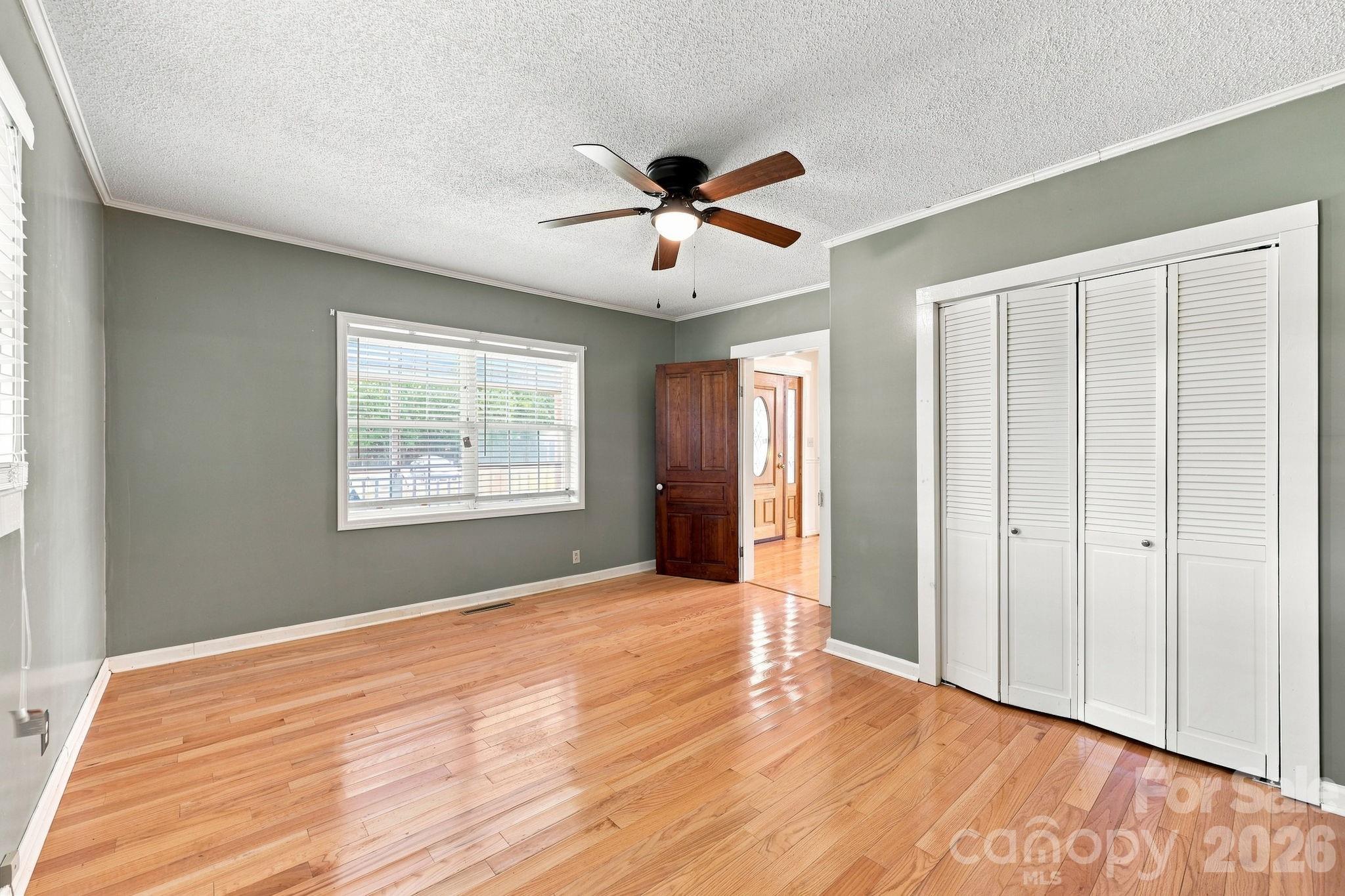 2565 Weaver Road Property Photo 9