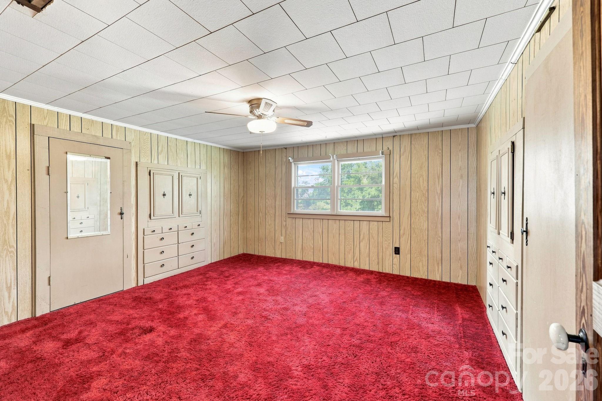 2565 Weaver Road Property Photo 32