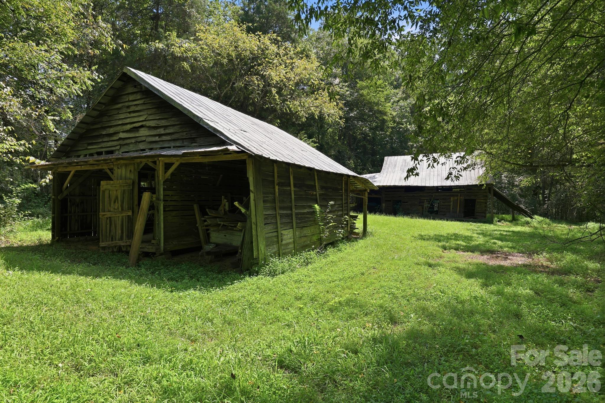 2565 Weaver Road Property Photo 47