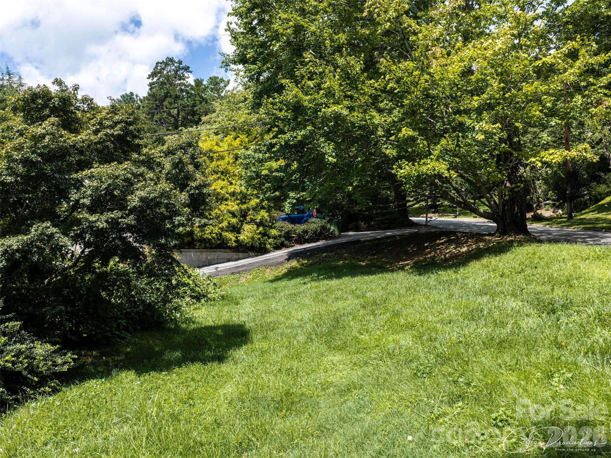 150 Stratford Road Property Photo 5
