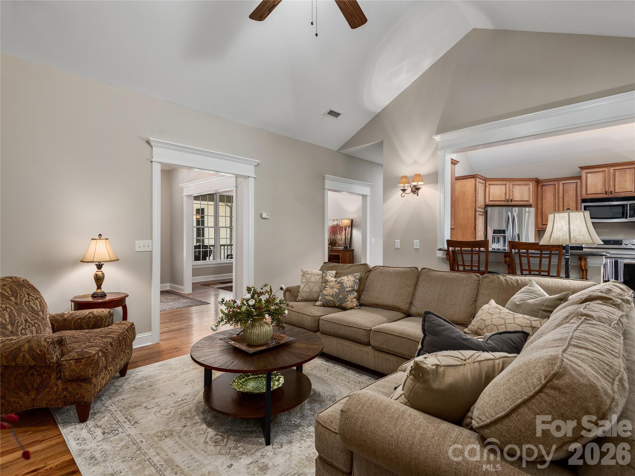 314 Summerset Drive Property Photo 6