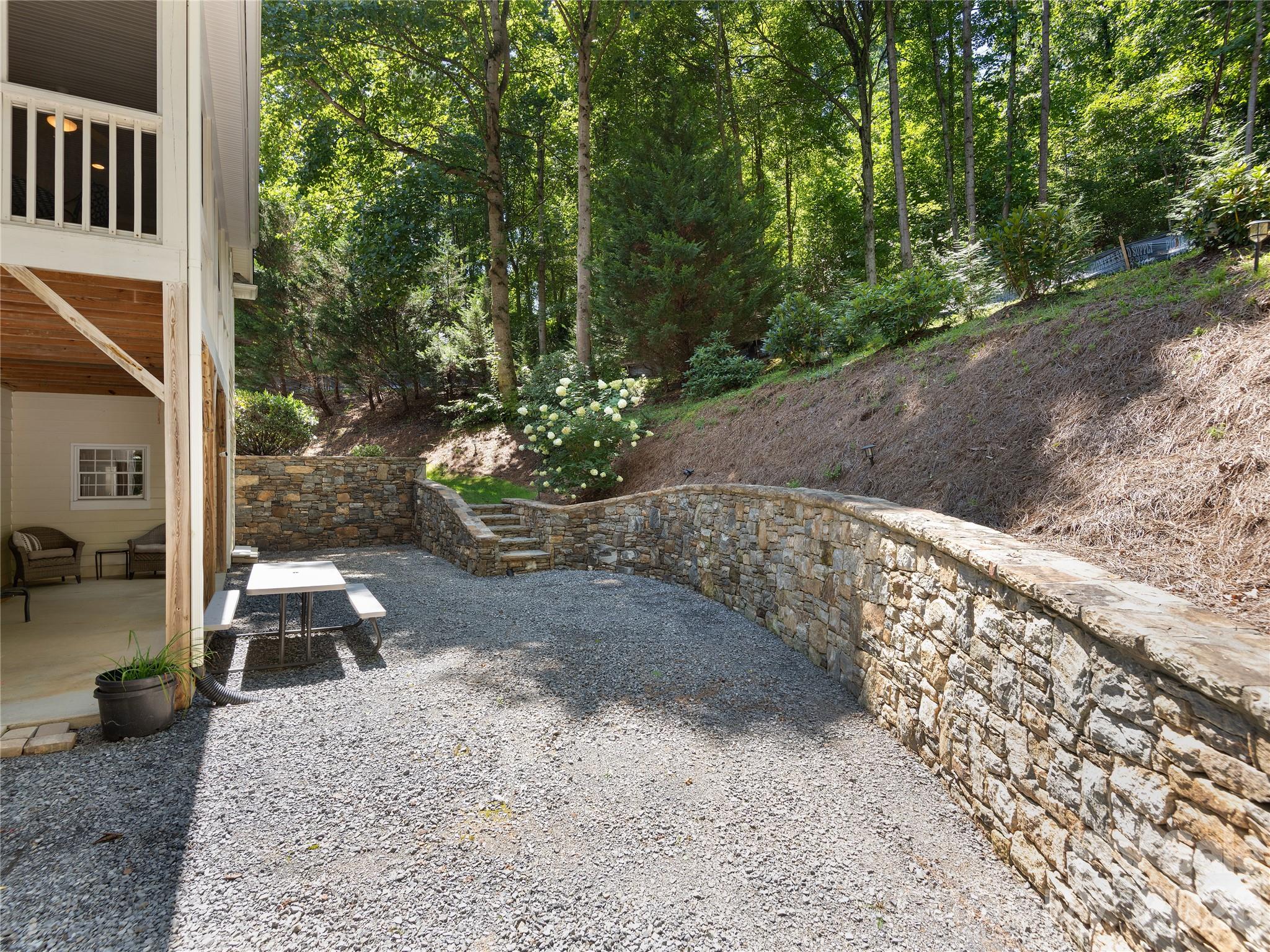 314 Summerset Drive Property Photo 39