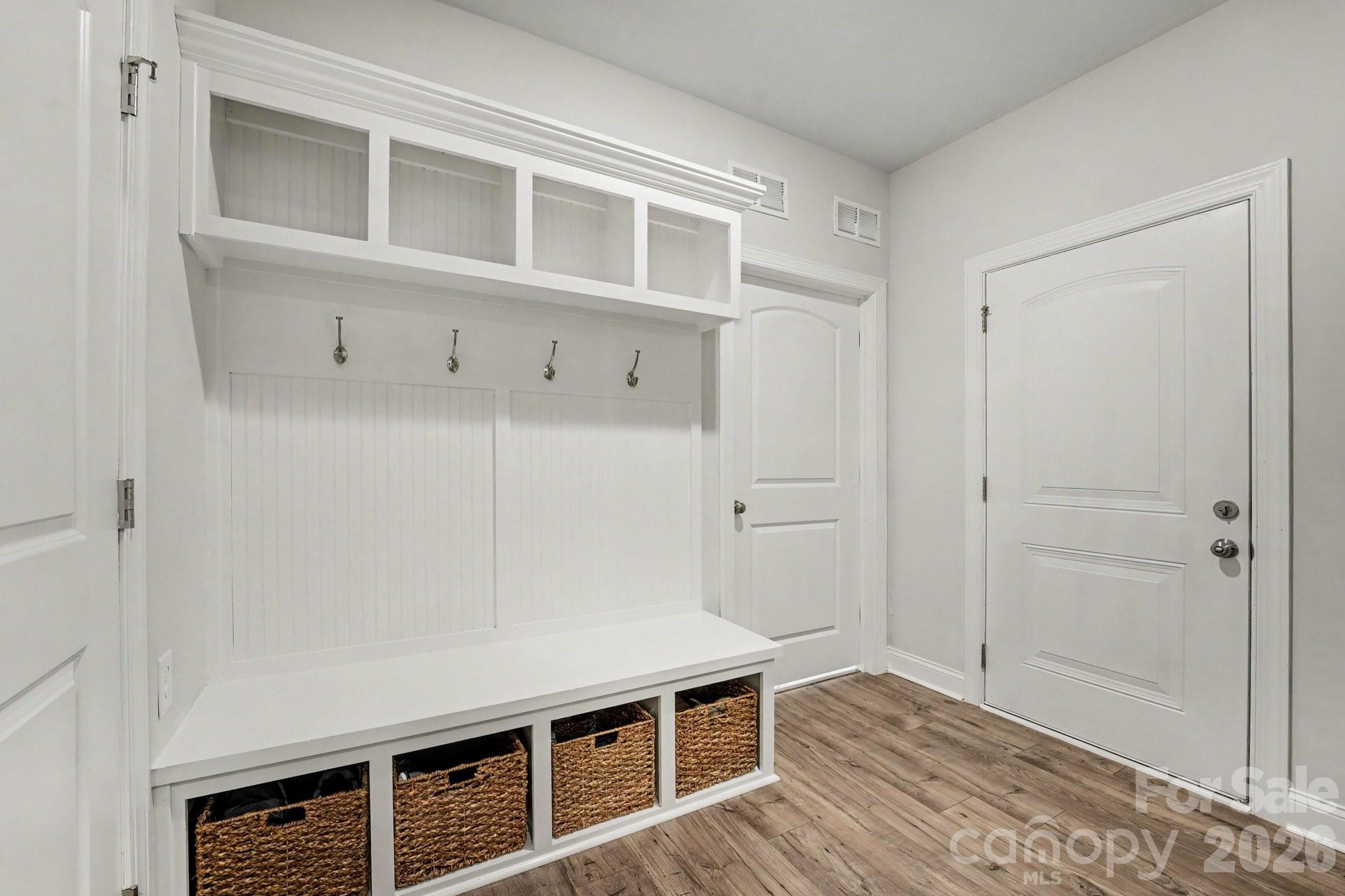 6858 Hunts Mesa Drive Property Photo 27