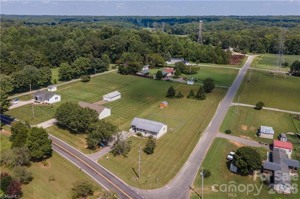 241 Joe Road Property Photo 33