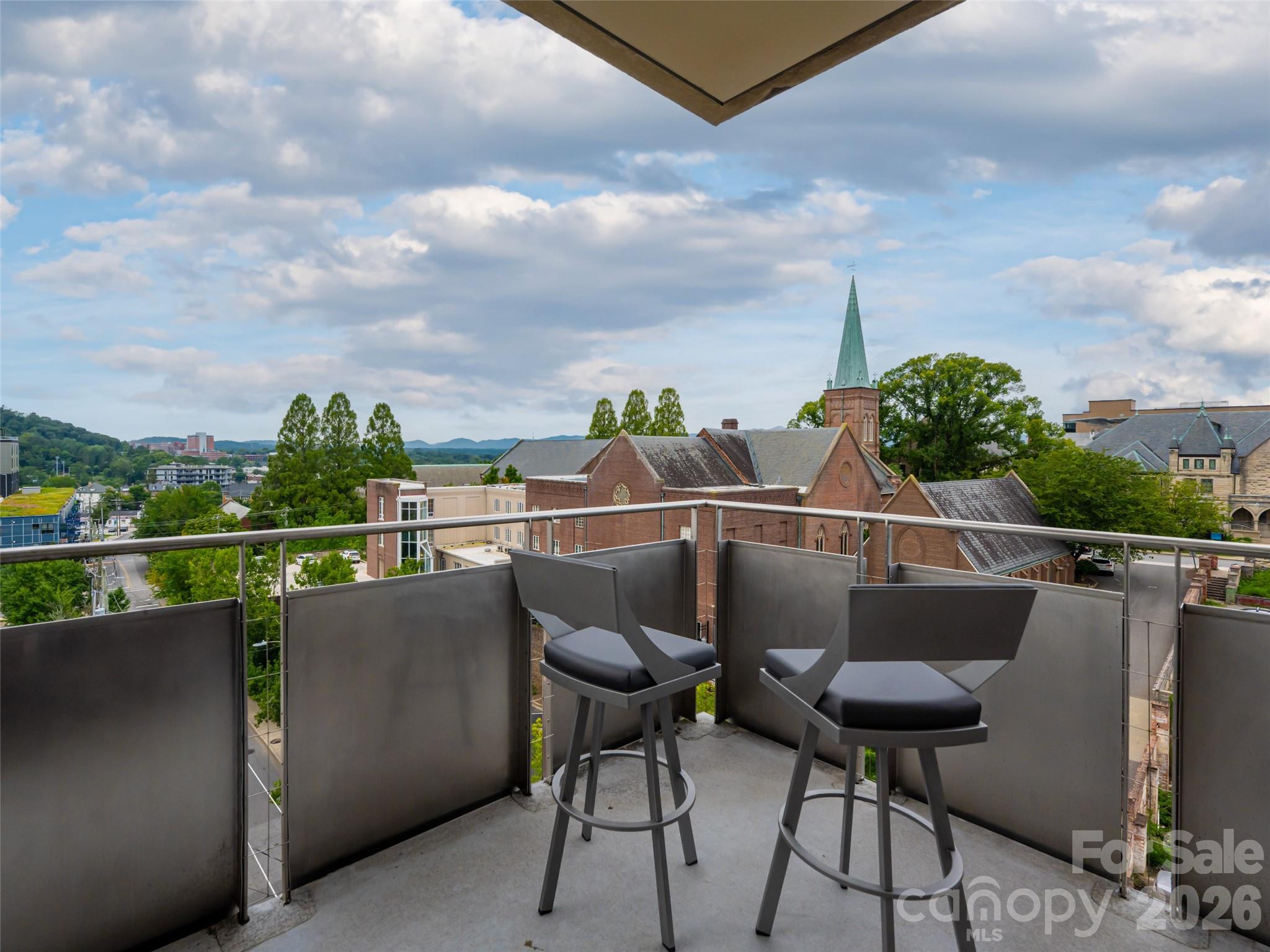 12 S Lexington Avenue 407 Property Photo 33