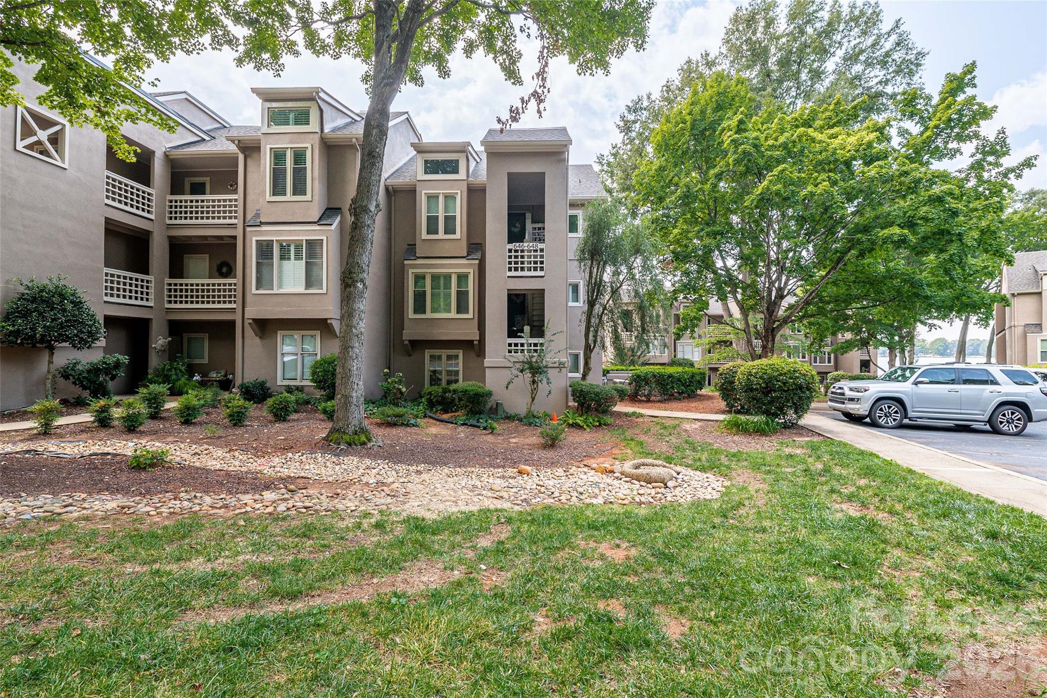 646 Portside Drive Property Photo 1