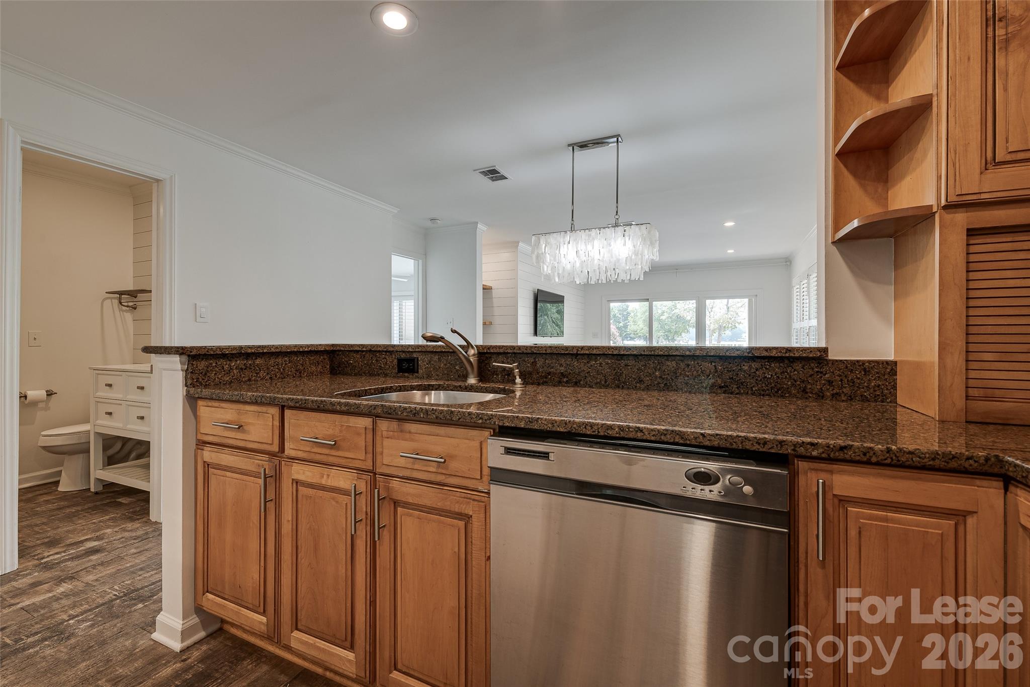 646 Portside Drive Property Photo 8