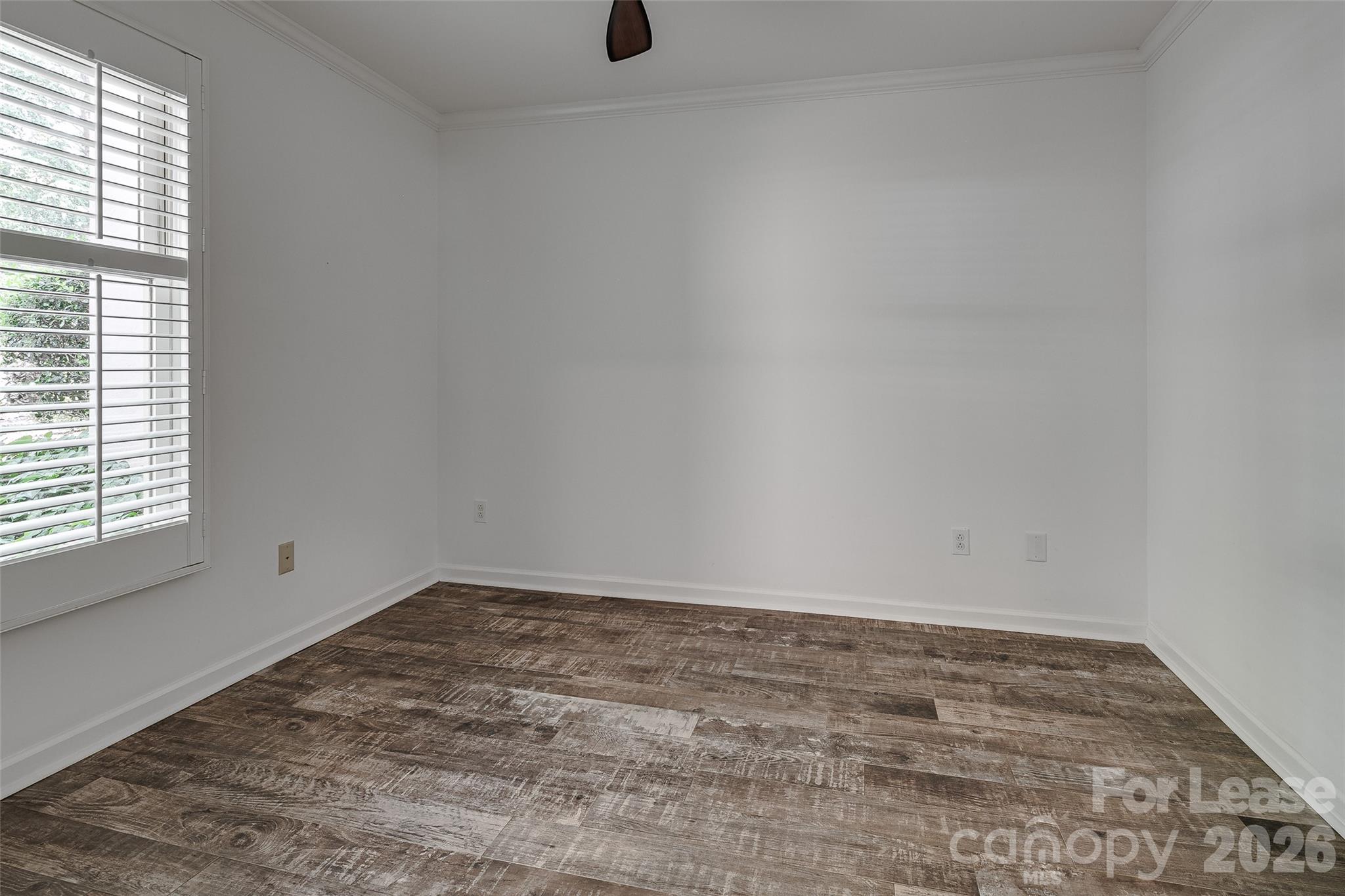 646 Portside Drive Property Photo 14