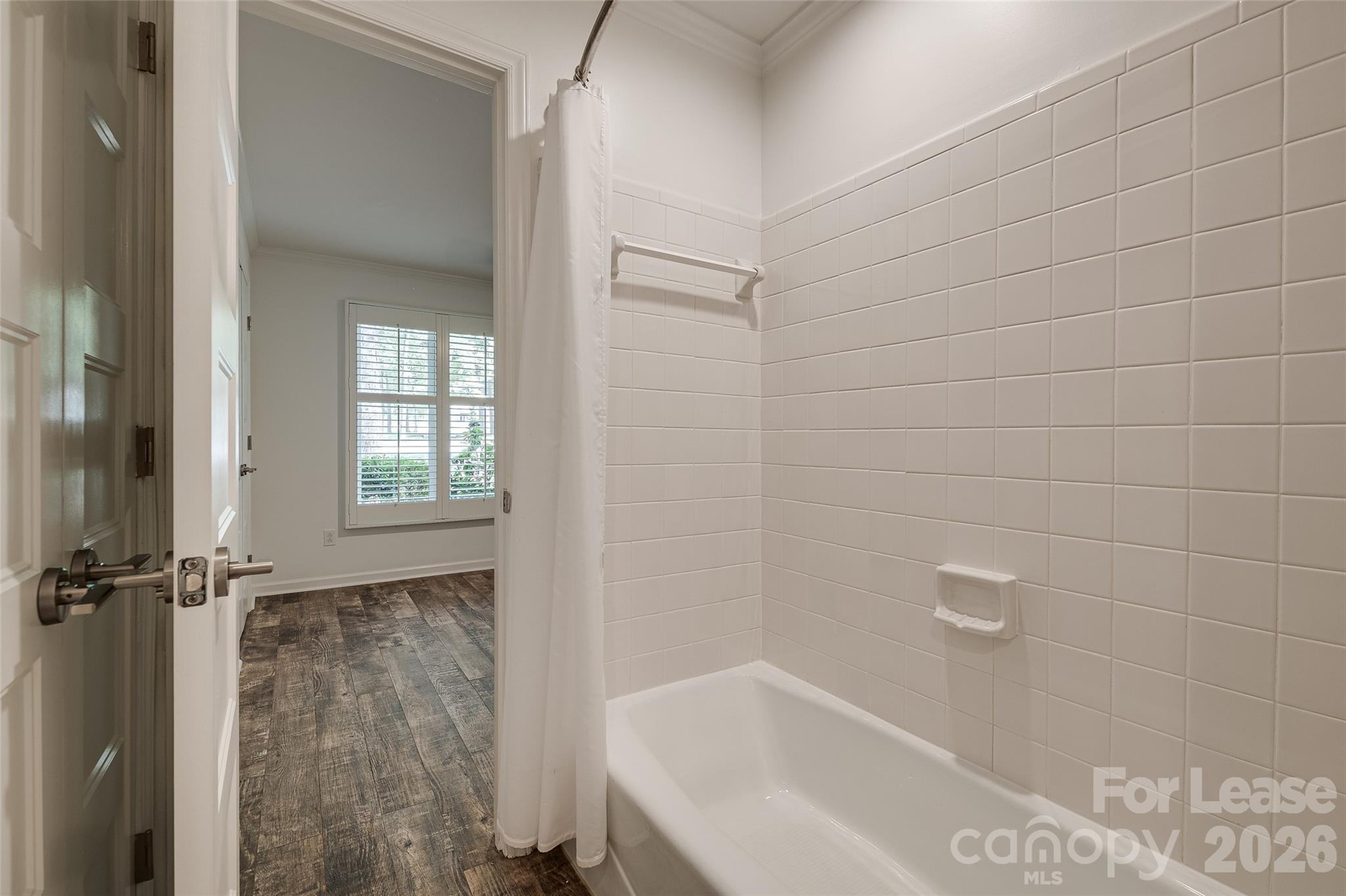 646 Portside Drive Property Photo 16