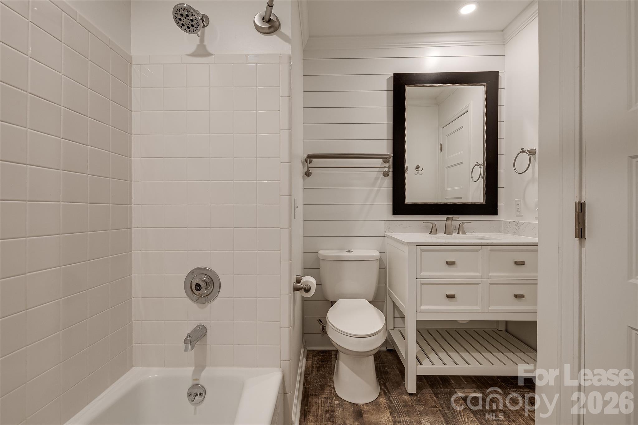 646 Portside Drive Property Photo 17