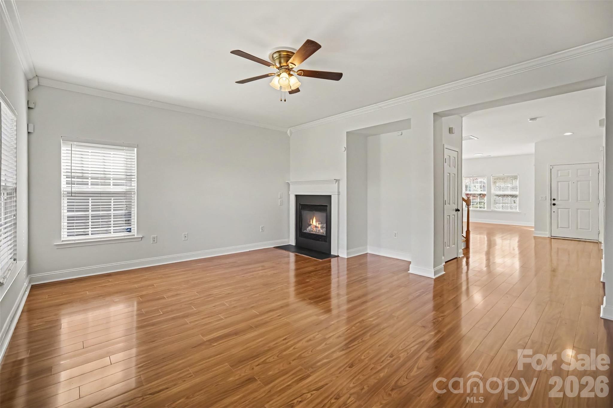10033 Markus Drive Property Photo 5